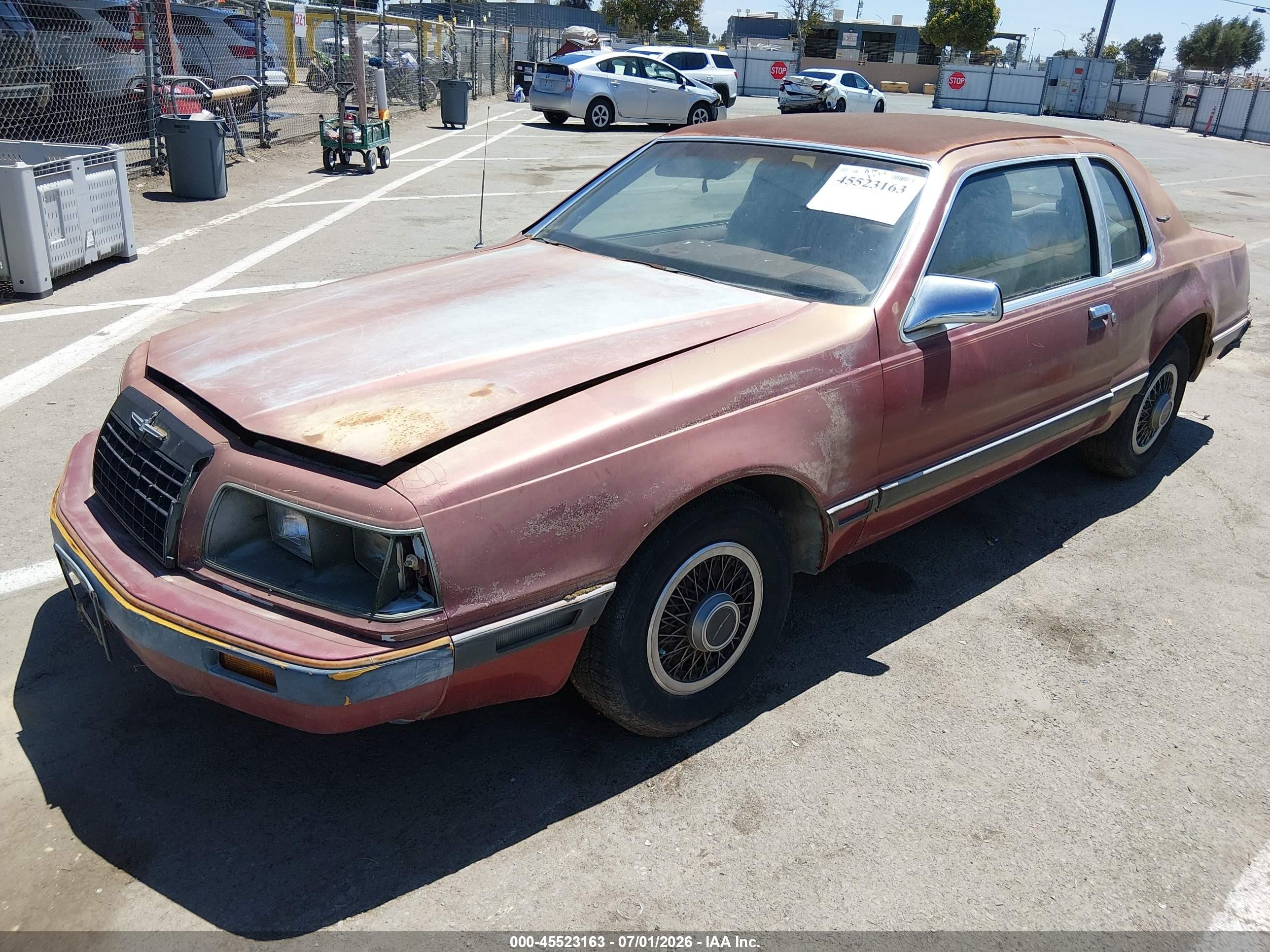 1985 Ford Thunderbird   Purple vin: 1FABP46F1FH203552