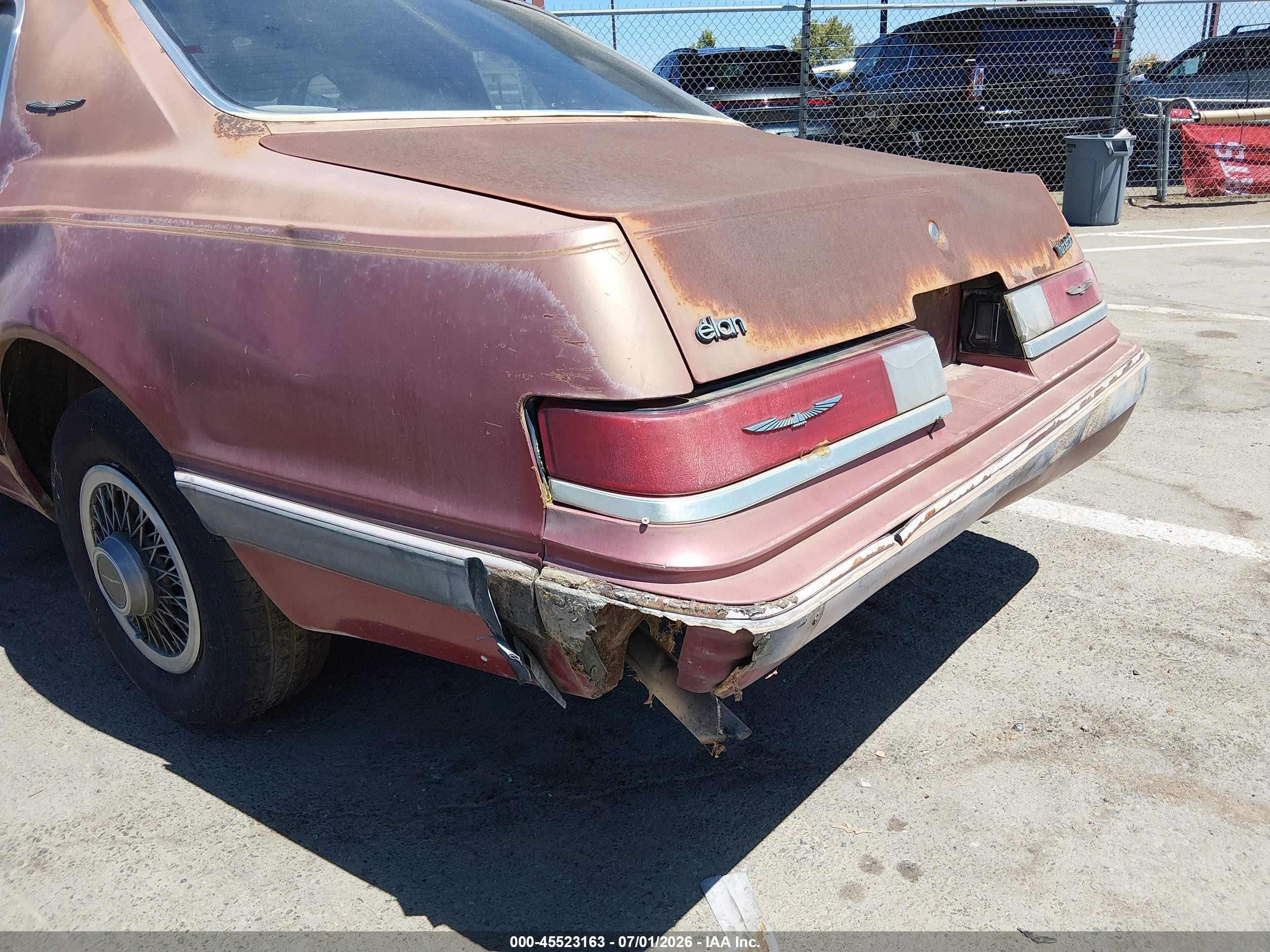 1985 Ford Thunderbird   Purple vin: 1FABP46F1FH203552