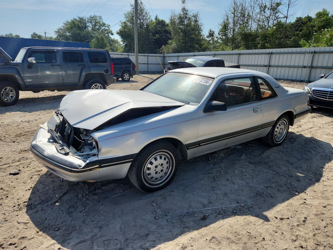 1988 Ford Thunderbird Серый vin: 1FABP6041JH134132