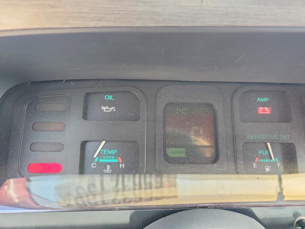 1988 Ford Thunderbird Gray vin: 1FABP6041JH134132