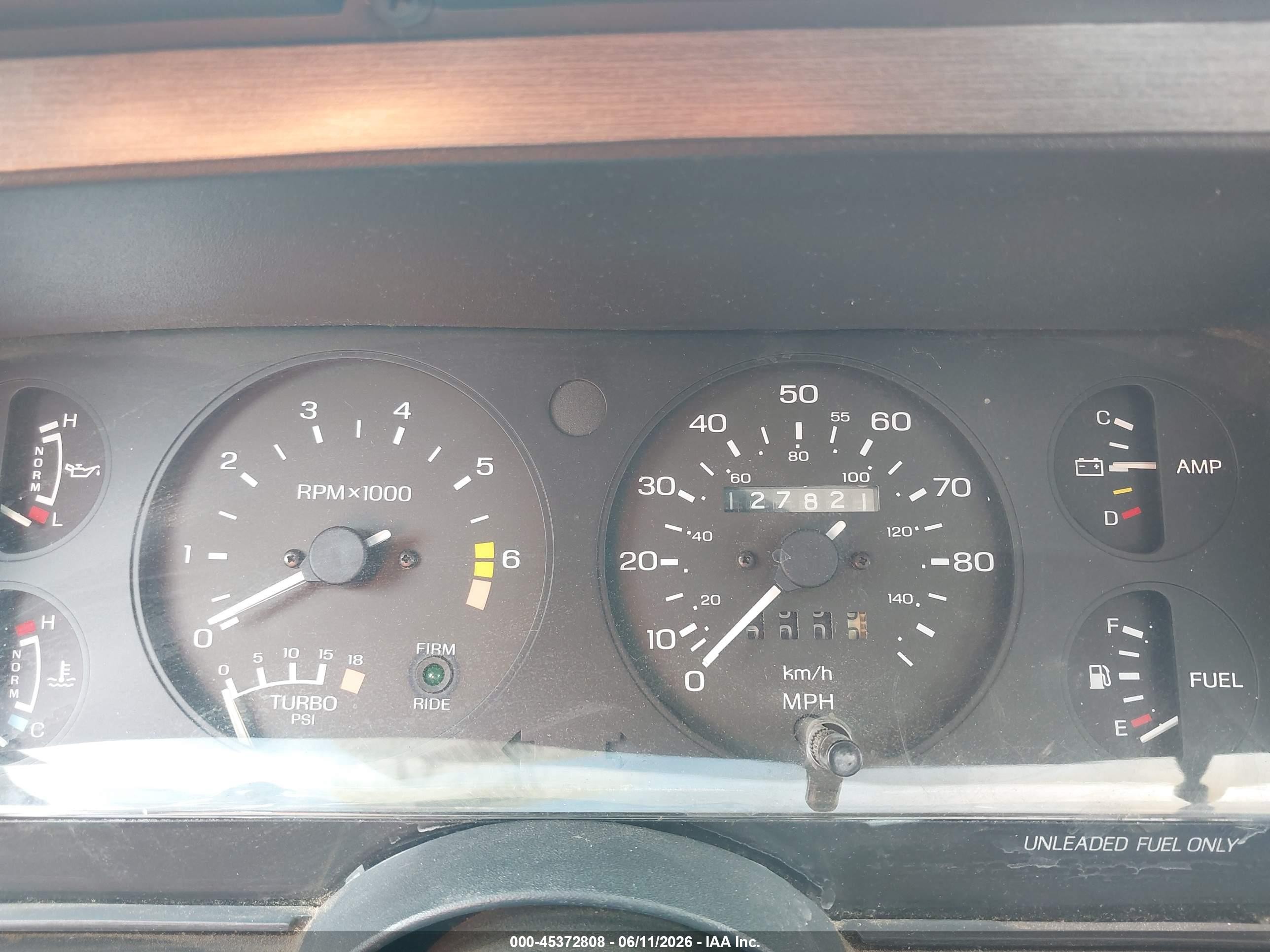 1987 Ford Thunderbird   White vin: 1FABP64W4HH195948