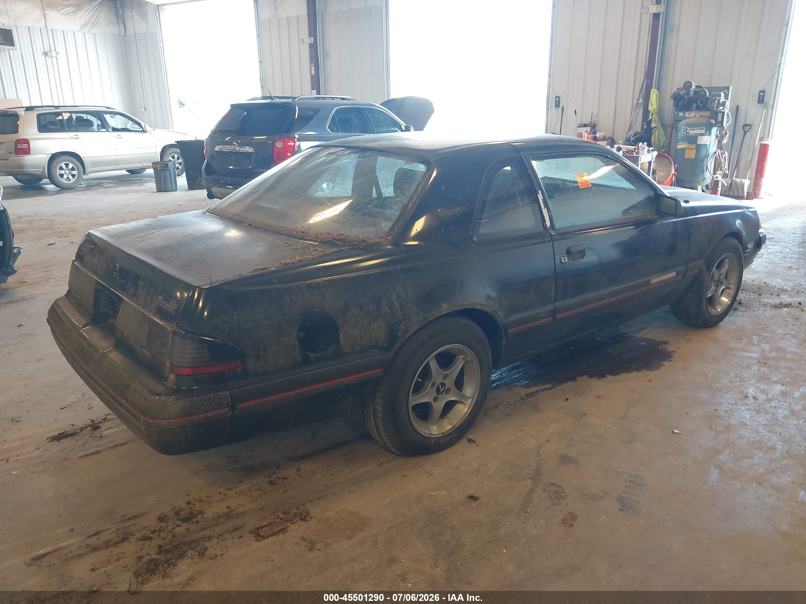 1987 Ford Thunderbird   Black vin: 1FABP64W5HH221537