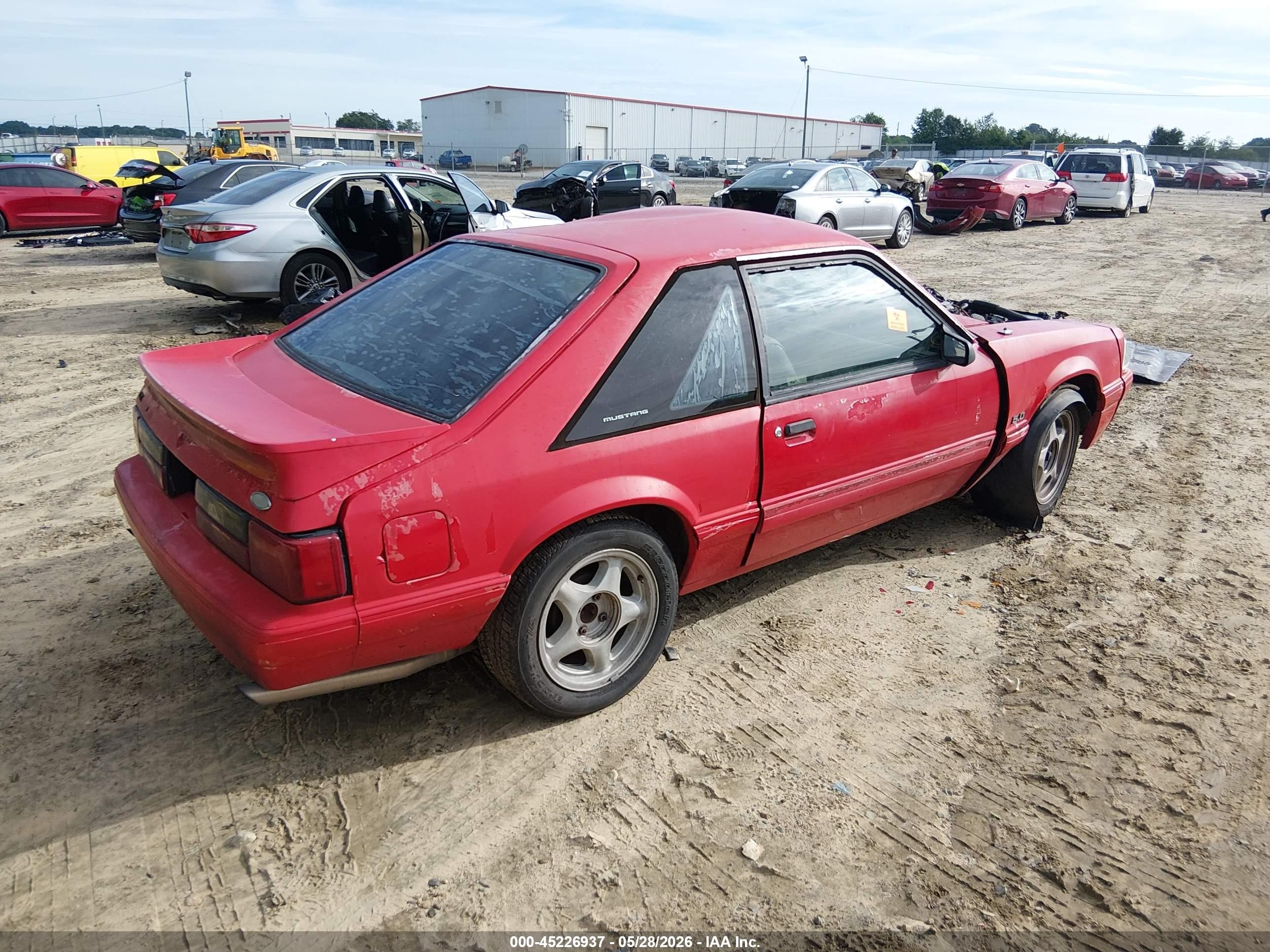1990 Ford Mustang Lx Красный vin: 1FACP41E2LF137491