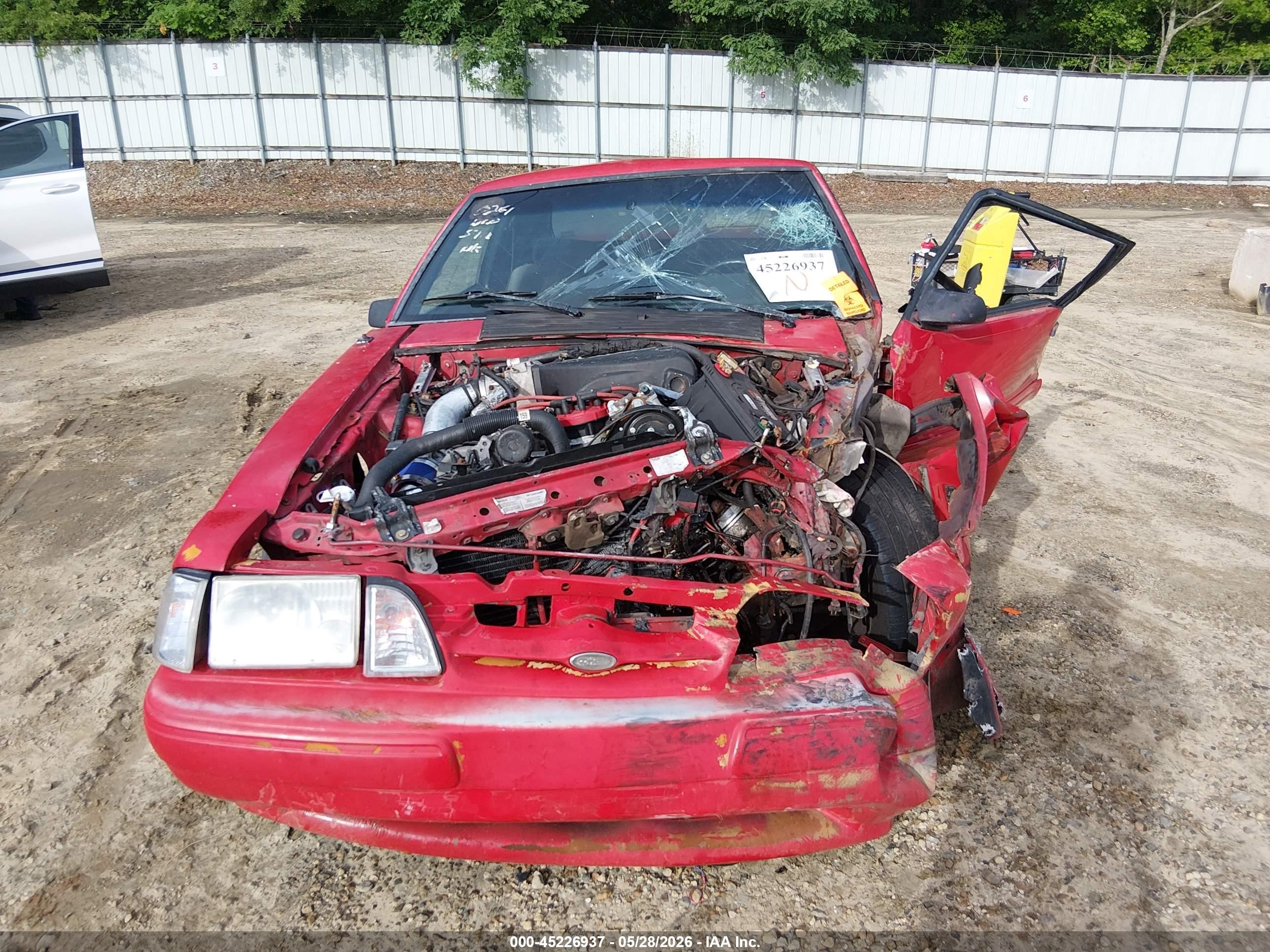 1990 Ford Mustang Lx Красный vin: 1FACP41E2LF137491