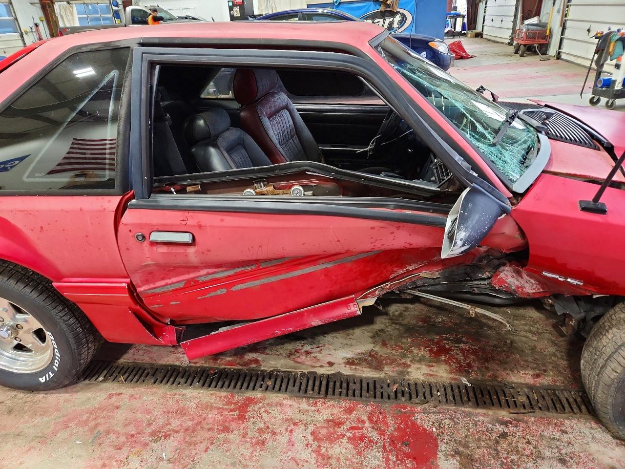 1993 Ford Mustang Lx Red vin: 1FACP41M4PF182610