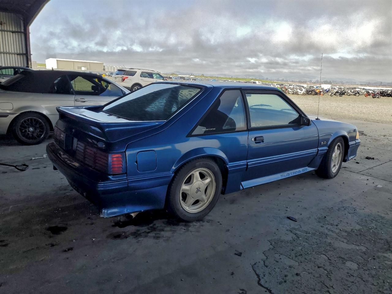 1991 Ford Mustang Gt Blue vin: 1FACP42E1MF193177