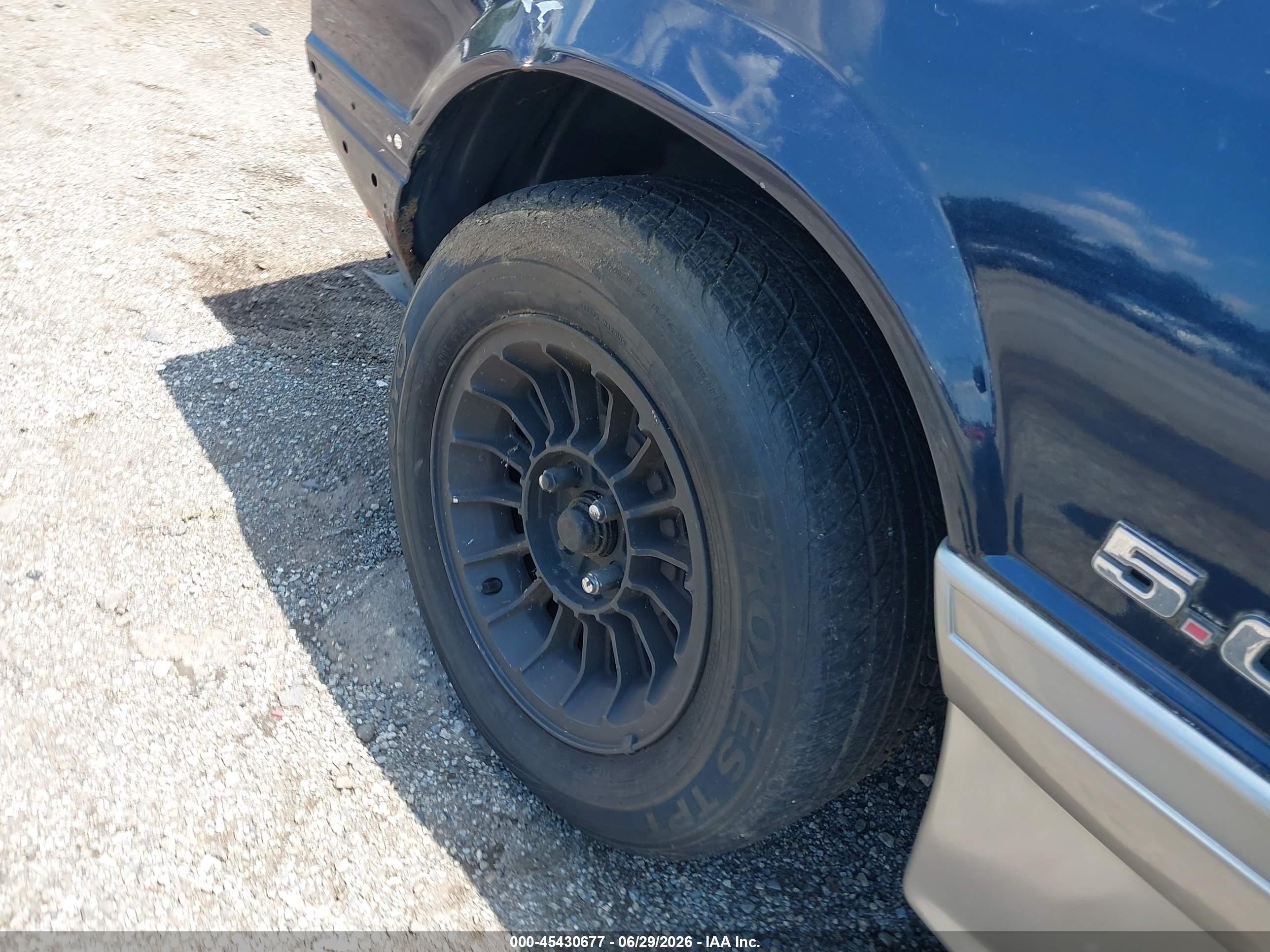 1990 Ford Mustang Gt/cobra Gt Blue vin: 1FACP42E4LF219768