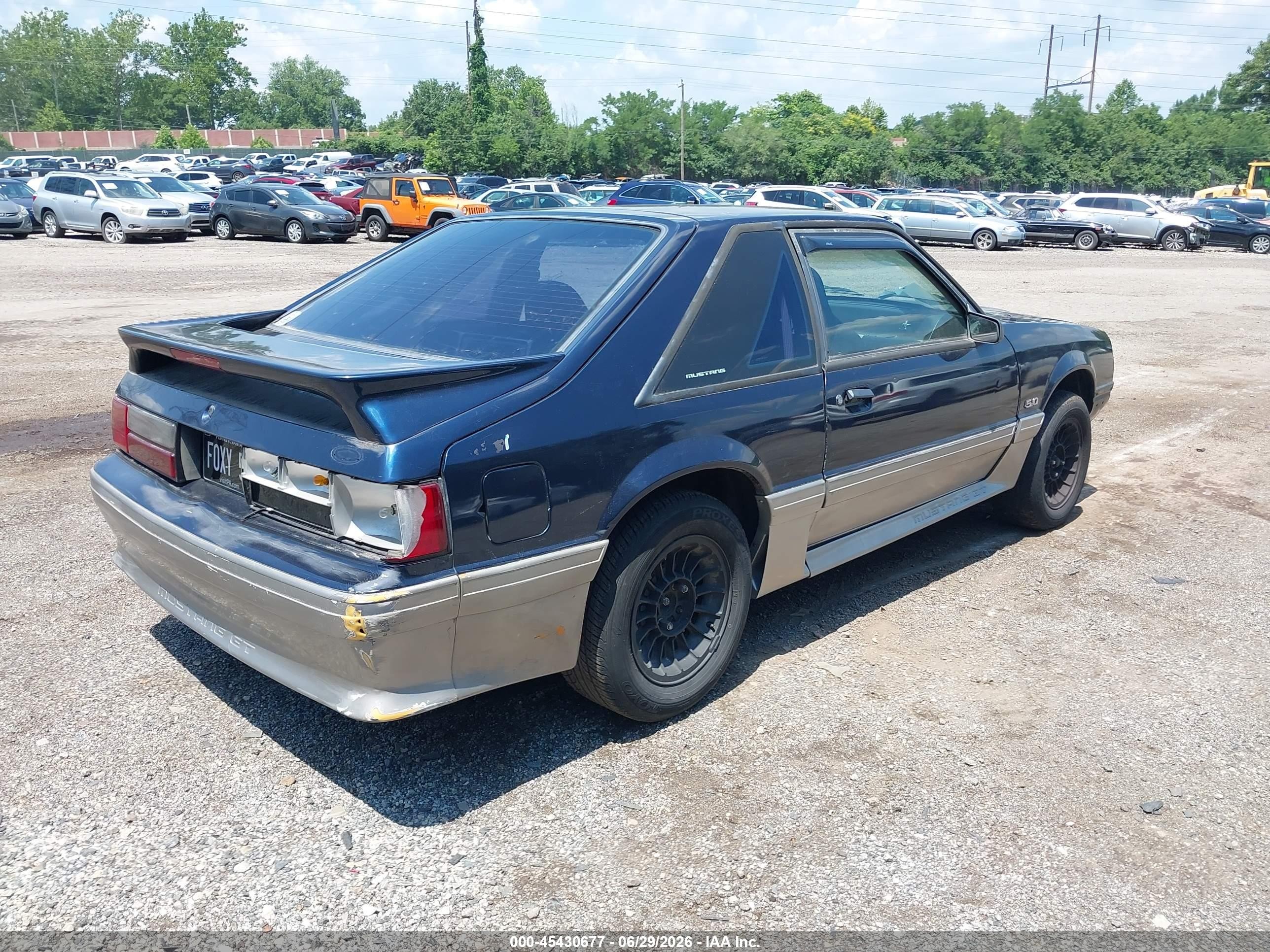 1990 Ford Mustang Gt/cobra Gt Blue vin: 1FACP42E4LF219768