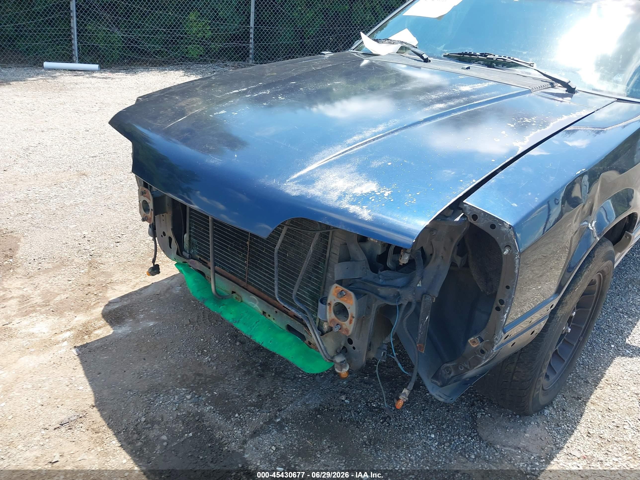 1990 Ford Mustang Gt/cobra Gt Blue vin: 1FACP42E4LF219768
