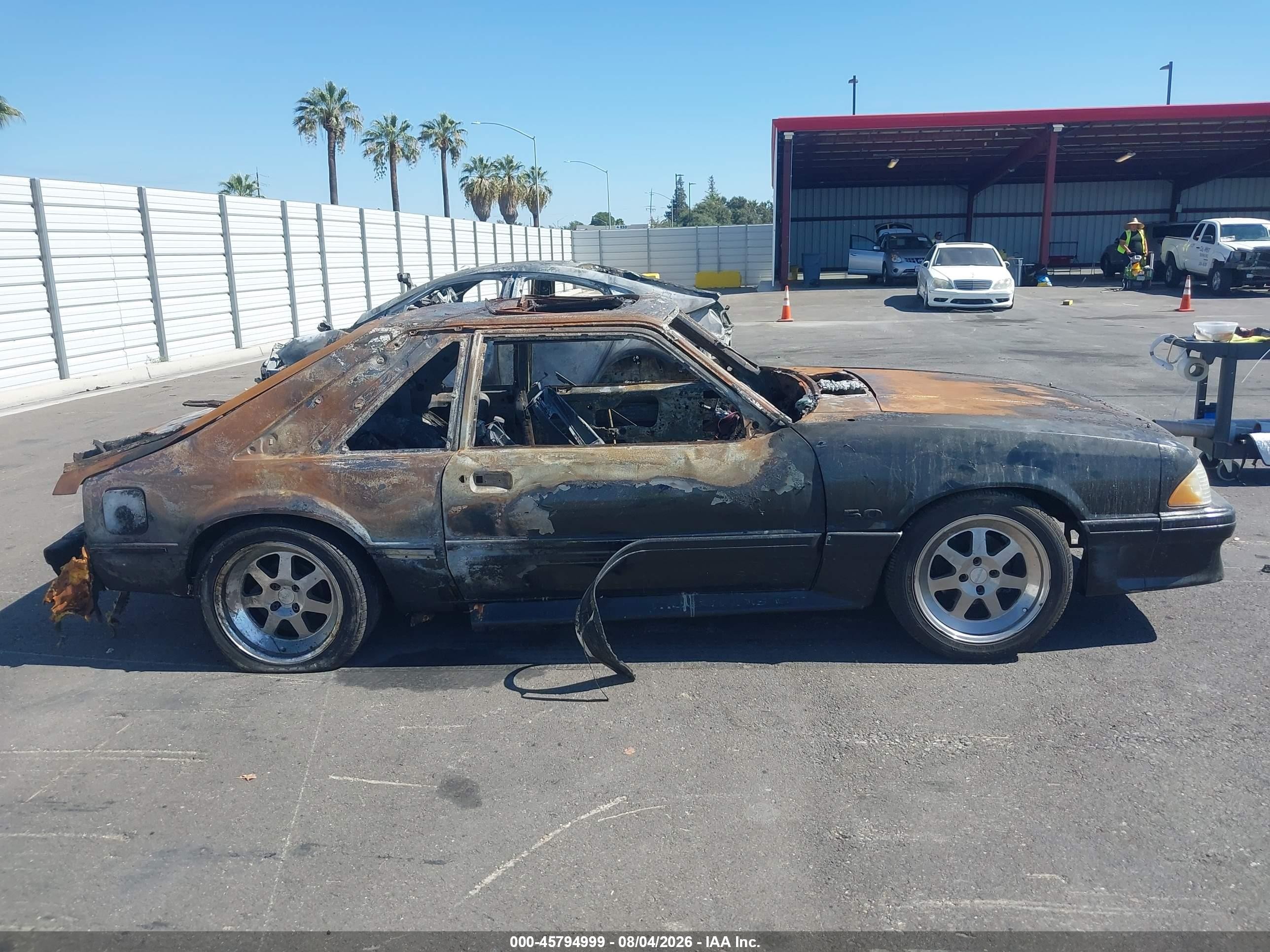1990 Ford Mustang Gt/cobra Gt Black vin: 1FACP42E6LF150405