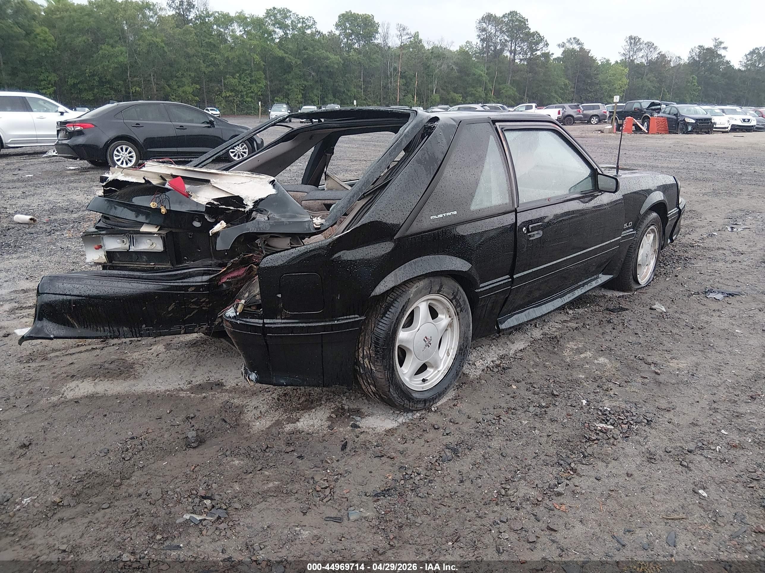 1991 Ford Mustang Gt/cobra Gt Black vin: 1FACP42EXMF114783