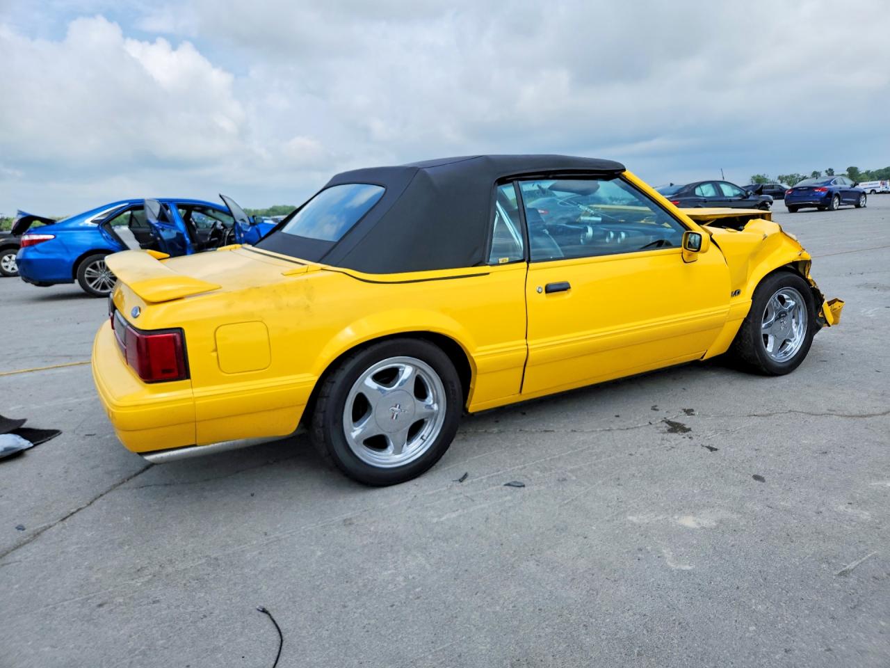 1993 Ford Mustang Lx Yellow vin: 1FACP44E2PF205578