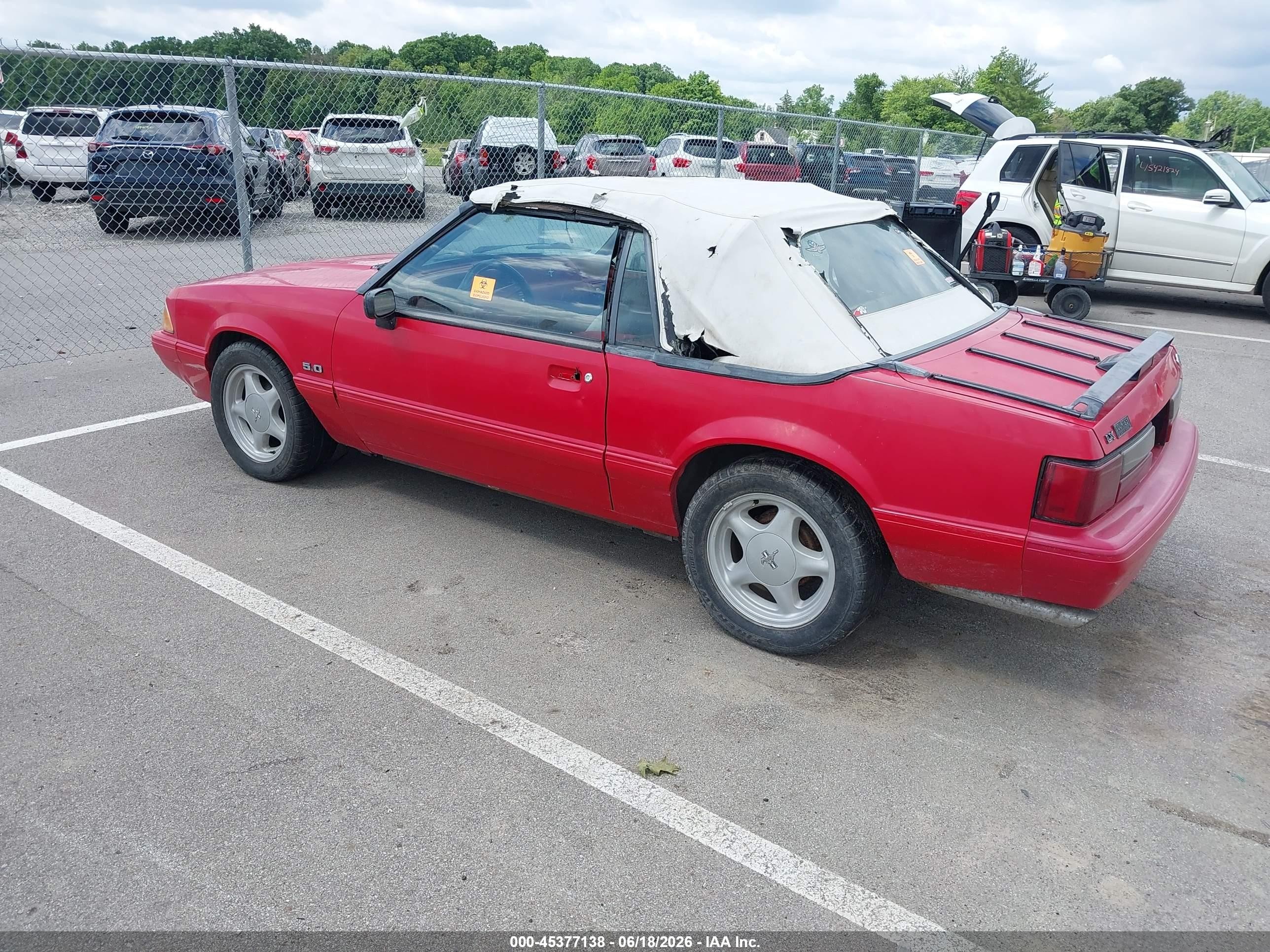 1992 Ford Mustang Lx Red vin: 1FACP44E3NF113246