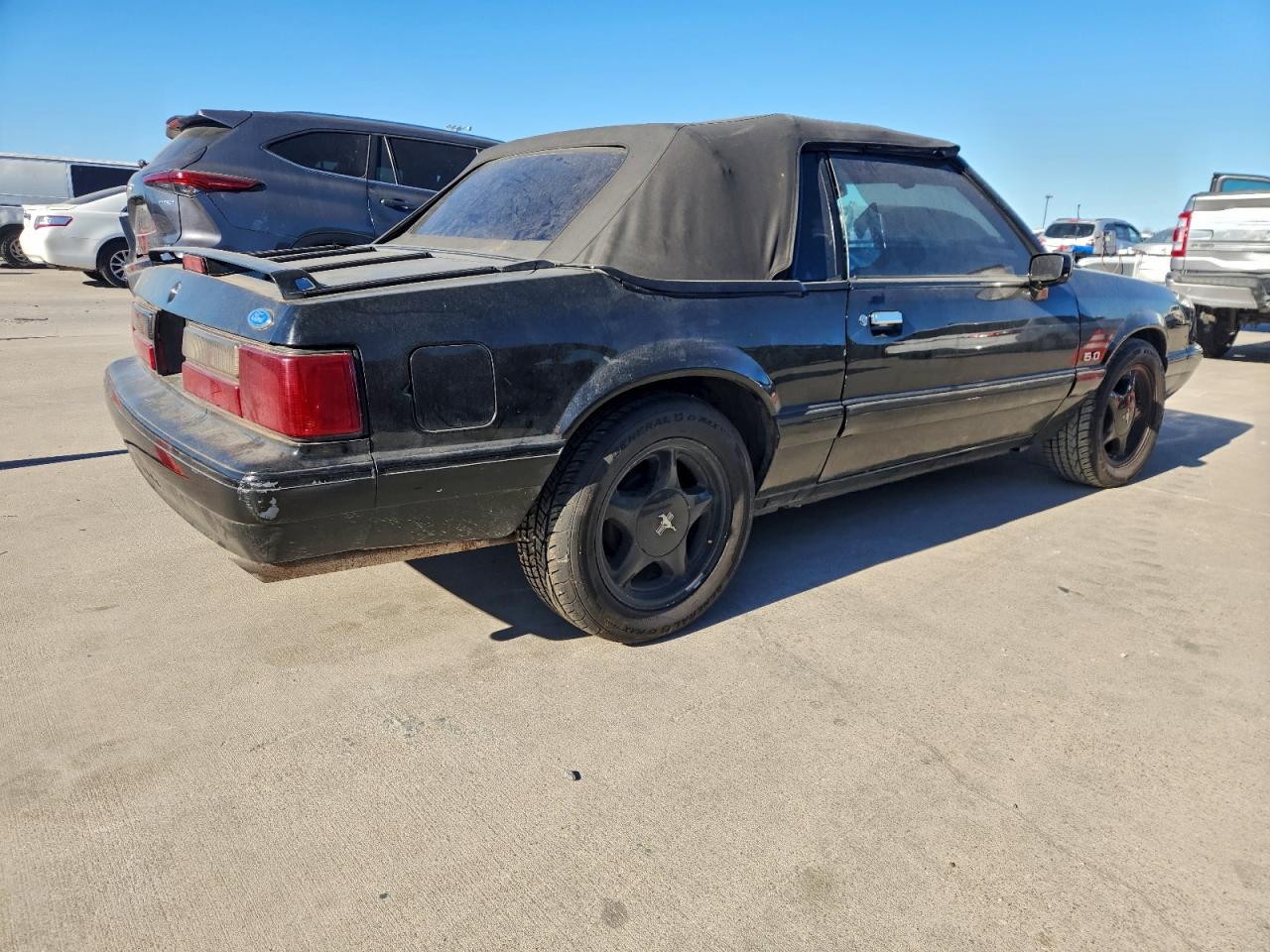 1991 Ford Mustang Lx Черный vin: 1FACP44E4MF183725