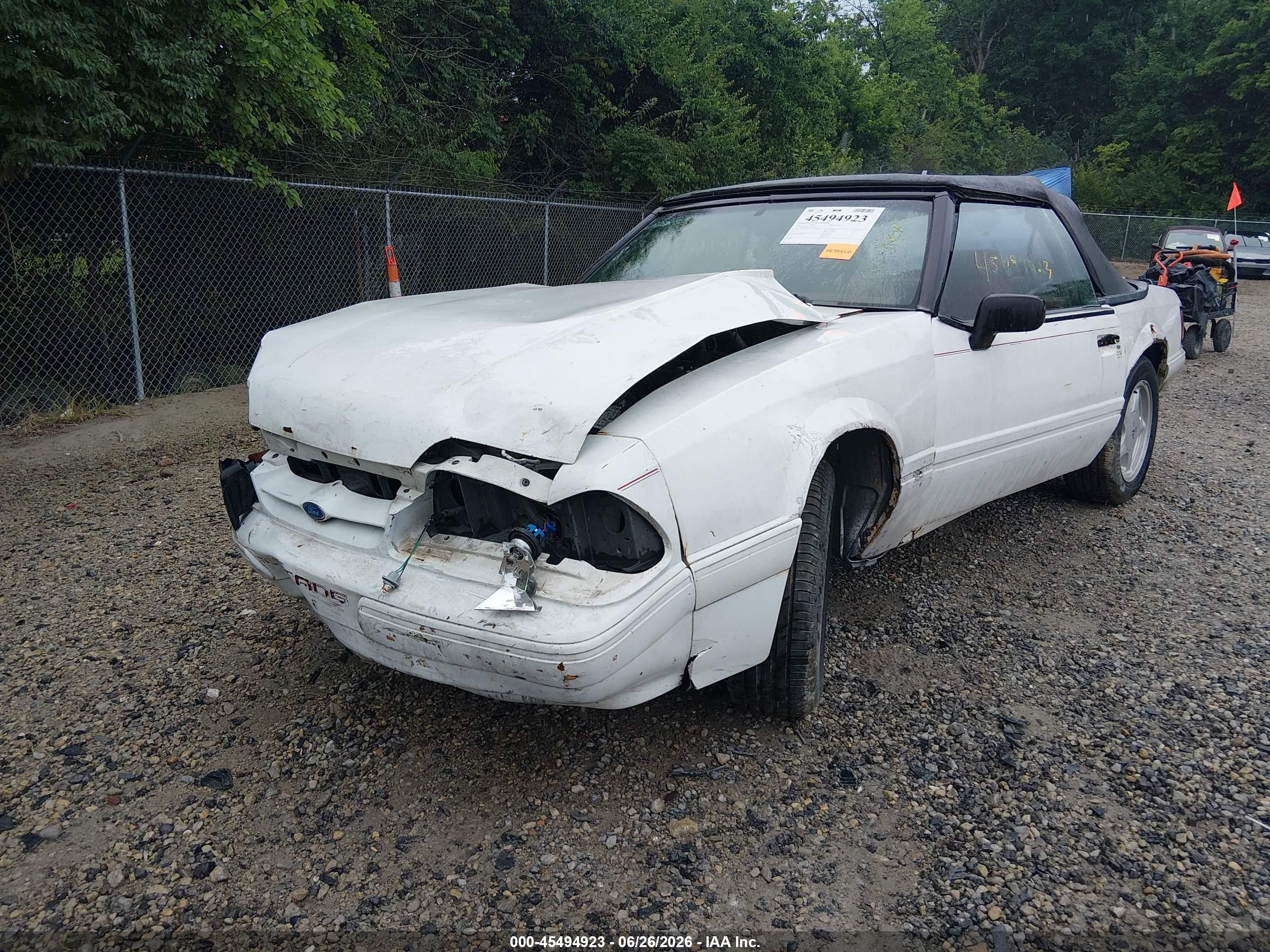 1992 Ford Mustang Lx White vin: 1FACP44M6NF123938