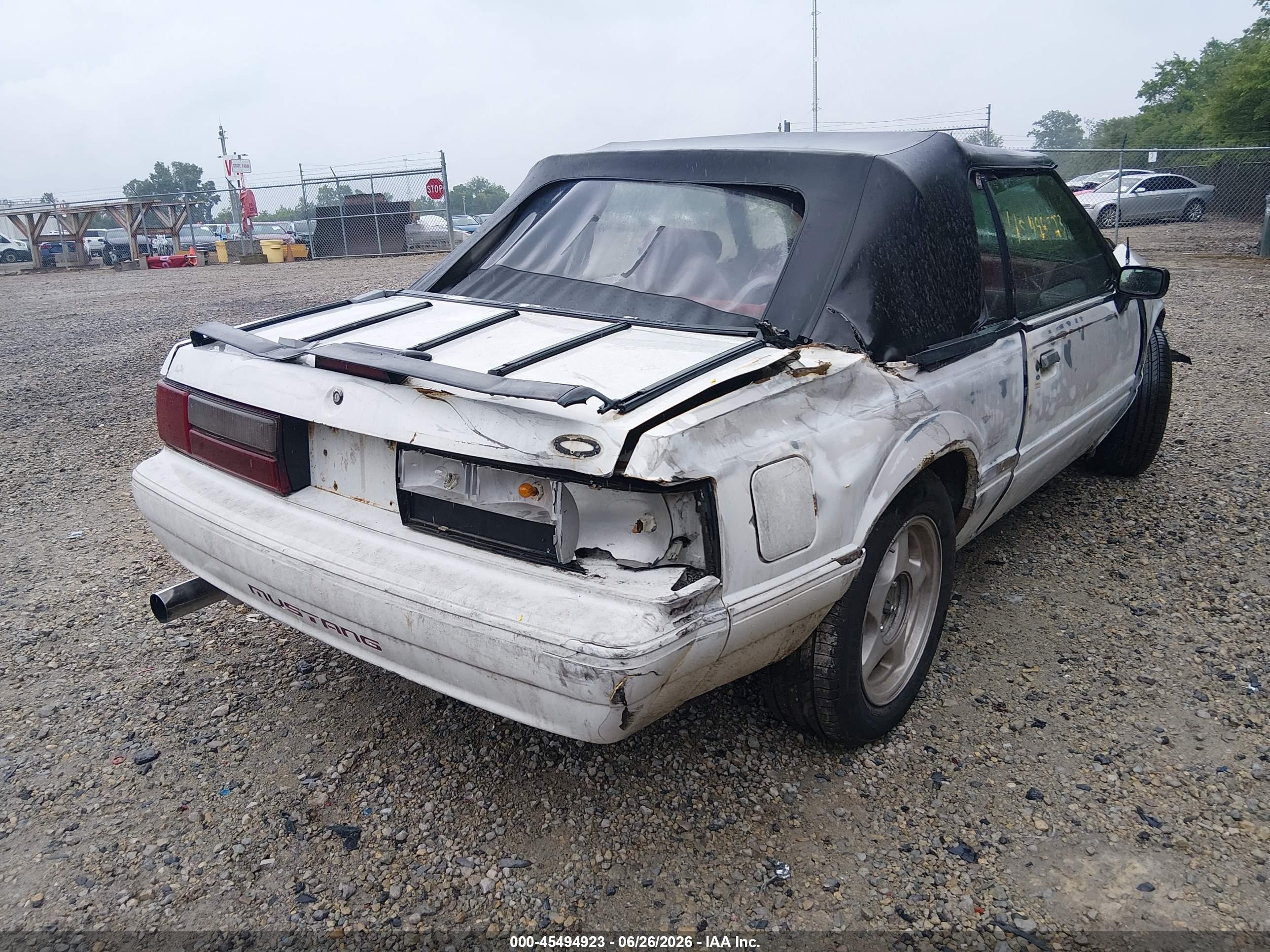 1992 Ford Mustang Lx White vin: 1FACP44M6NF123938