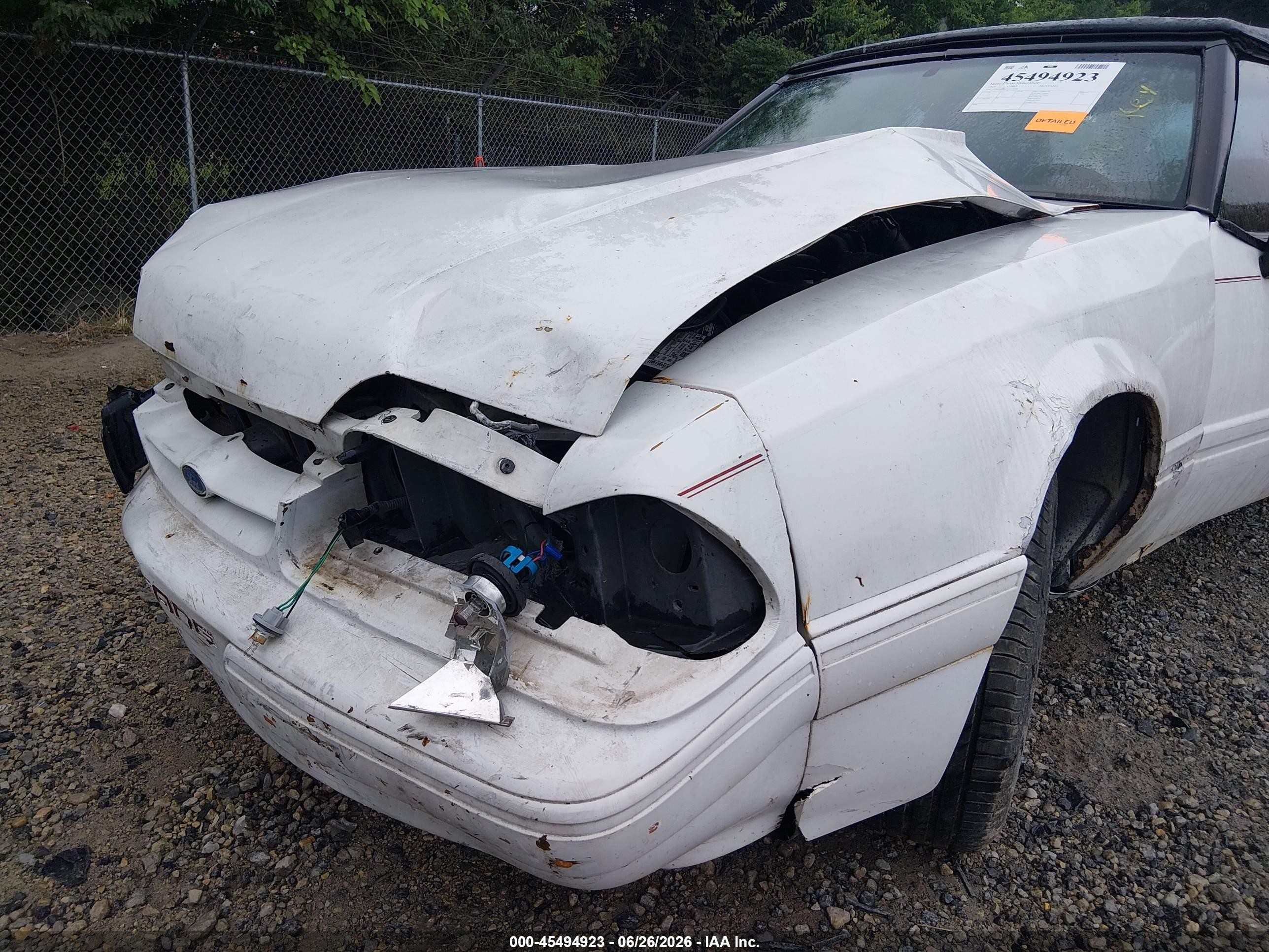 1992 Ford Mustang Lx White vin: 1FACP44M6NF123938