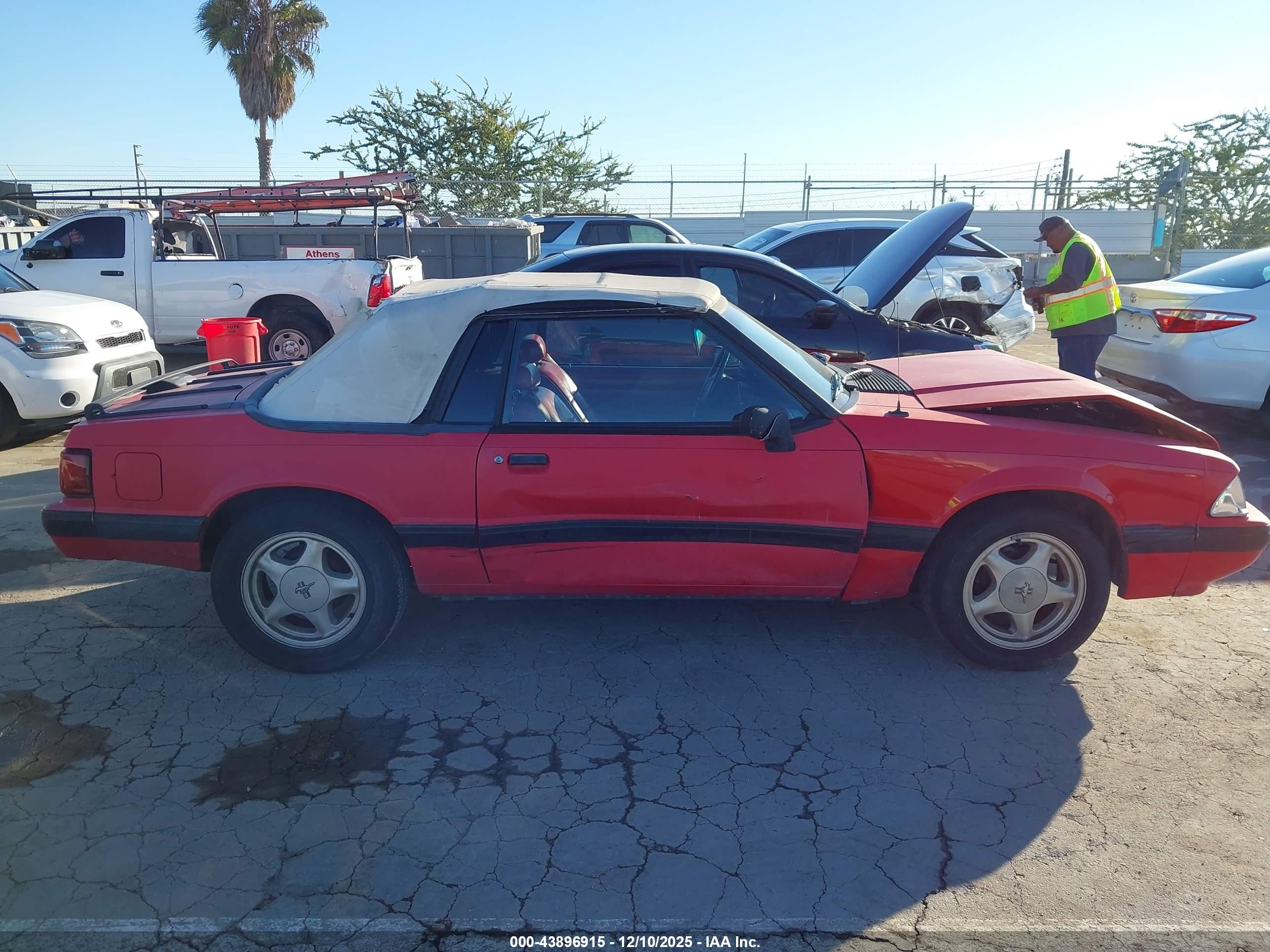 1991 Ford Mustang Lx Red vin: 1FACP44M8MF191611