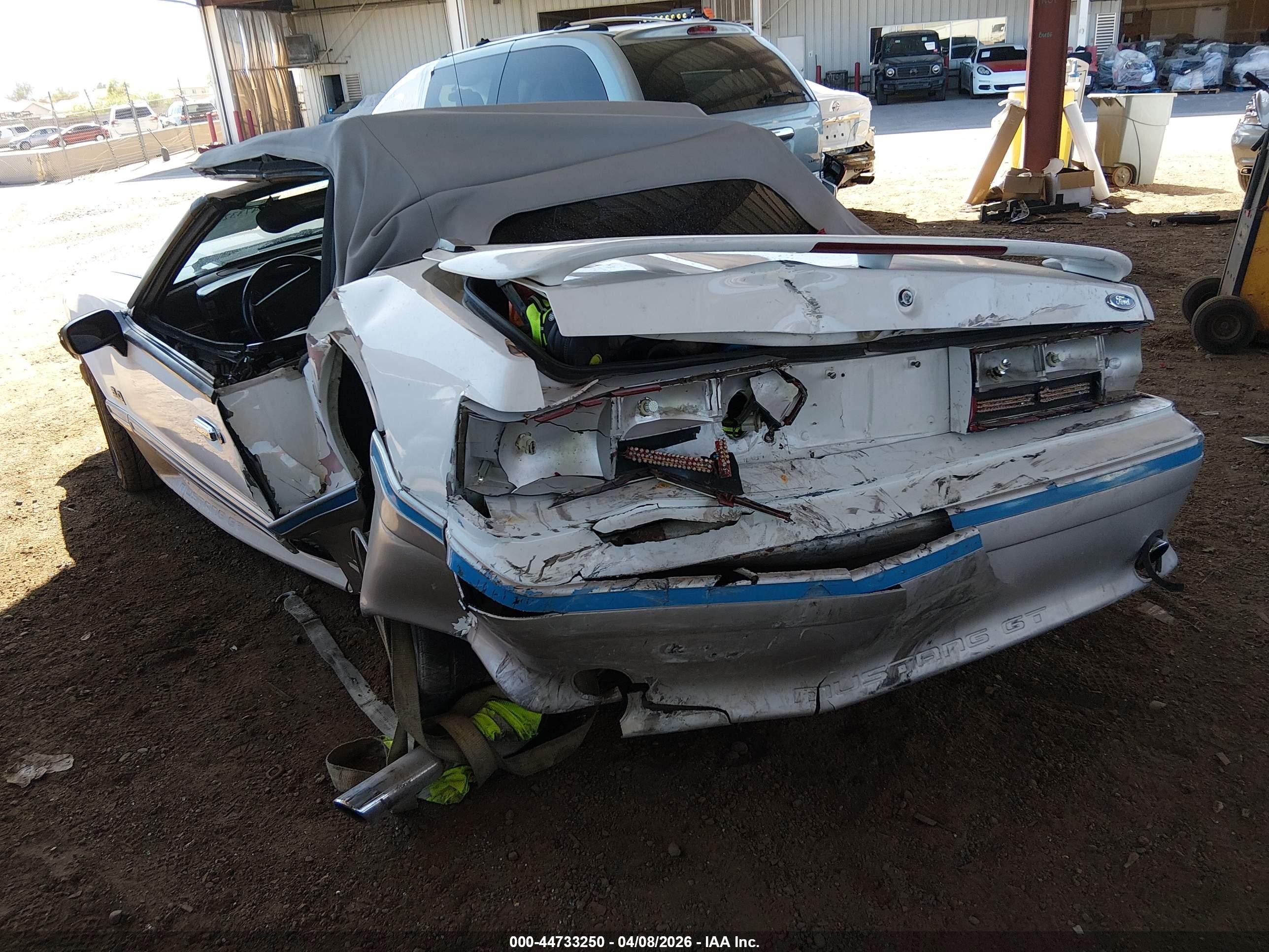 1991 Ford Mustang Gt/cobra Gt White vin: 1FACP45E0MF196003