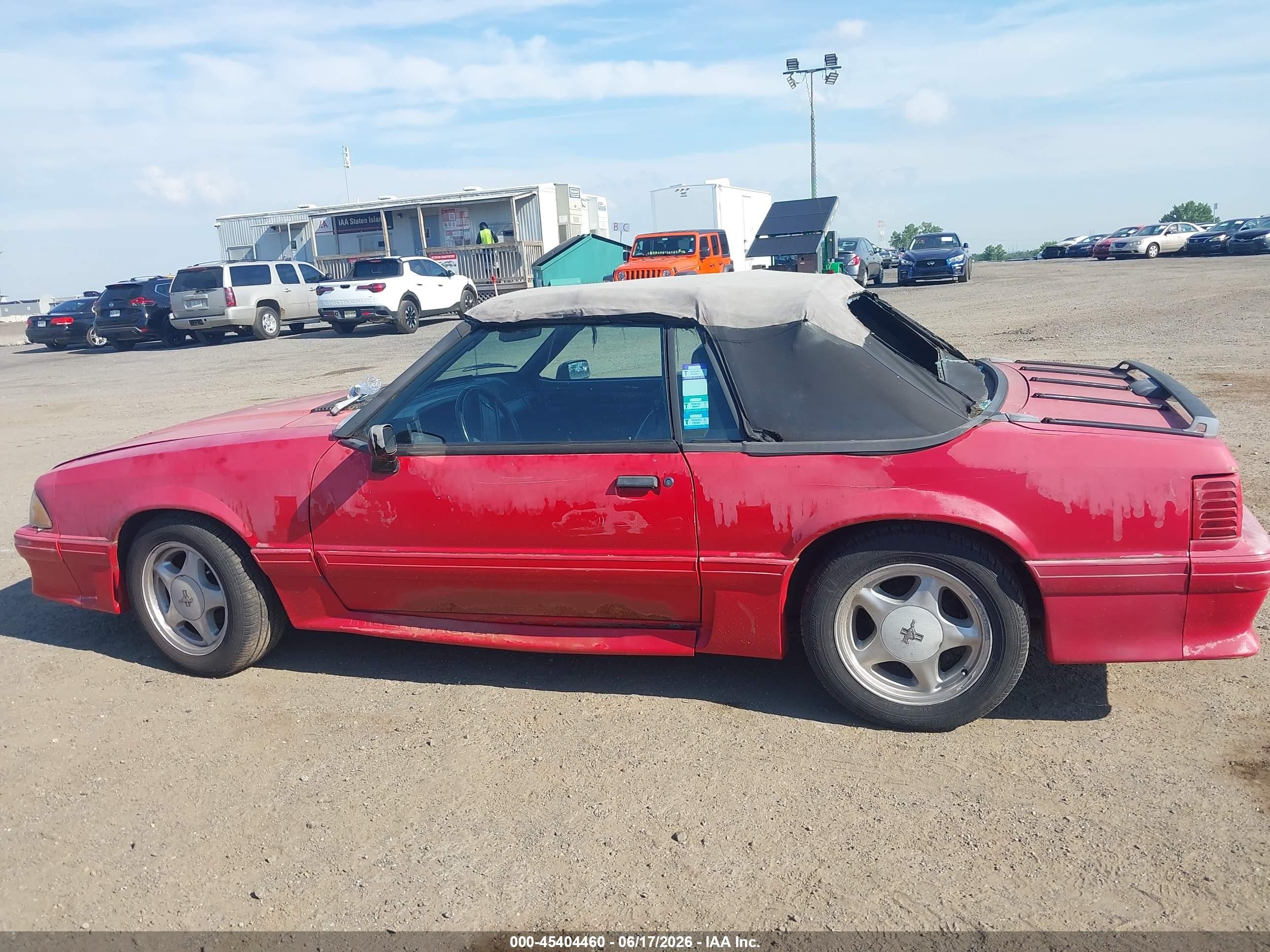 1992 Ford Mustang Gt/cobra Gt Red vin: 1FACP45E4NF152135