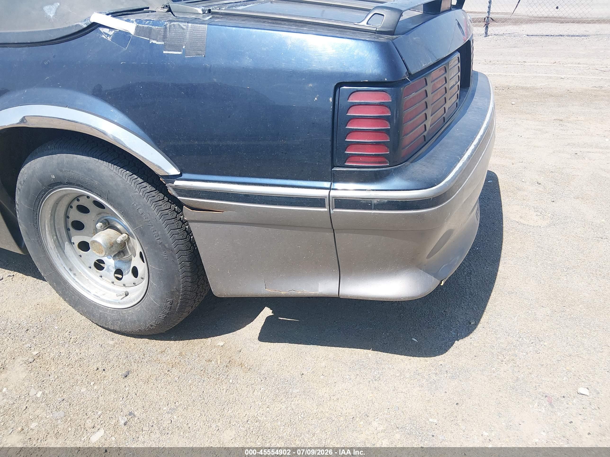 1990 Ford Mustang Gt/cobra Gt Dark Blue vin: 1FACP45E5LF224702