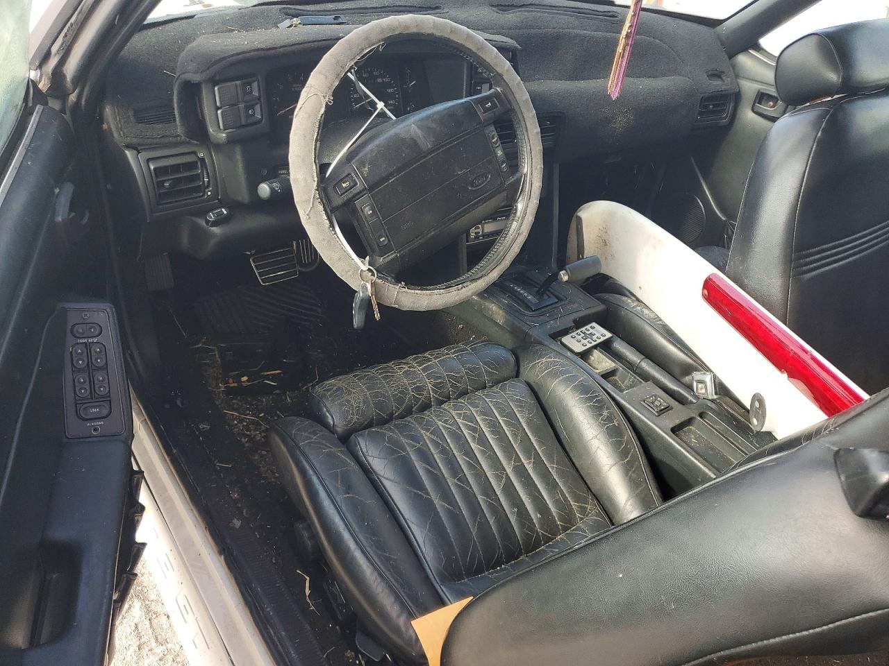 1990 Ford Mustang Gt Белый vin: 1FACP45E9LF159966