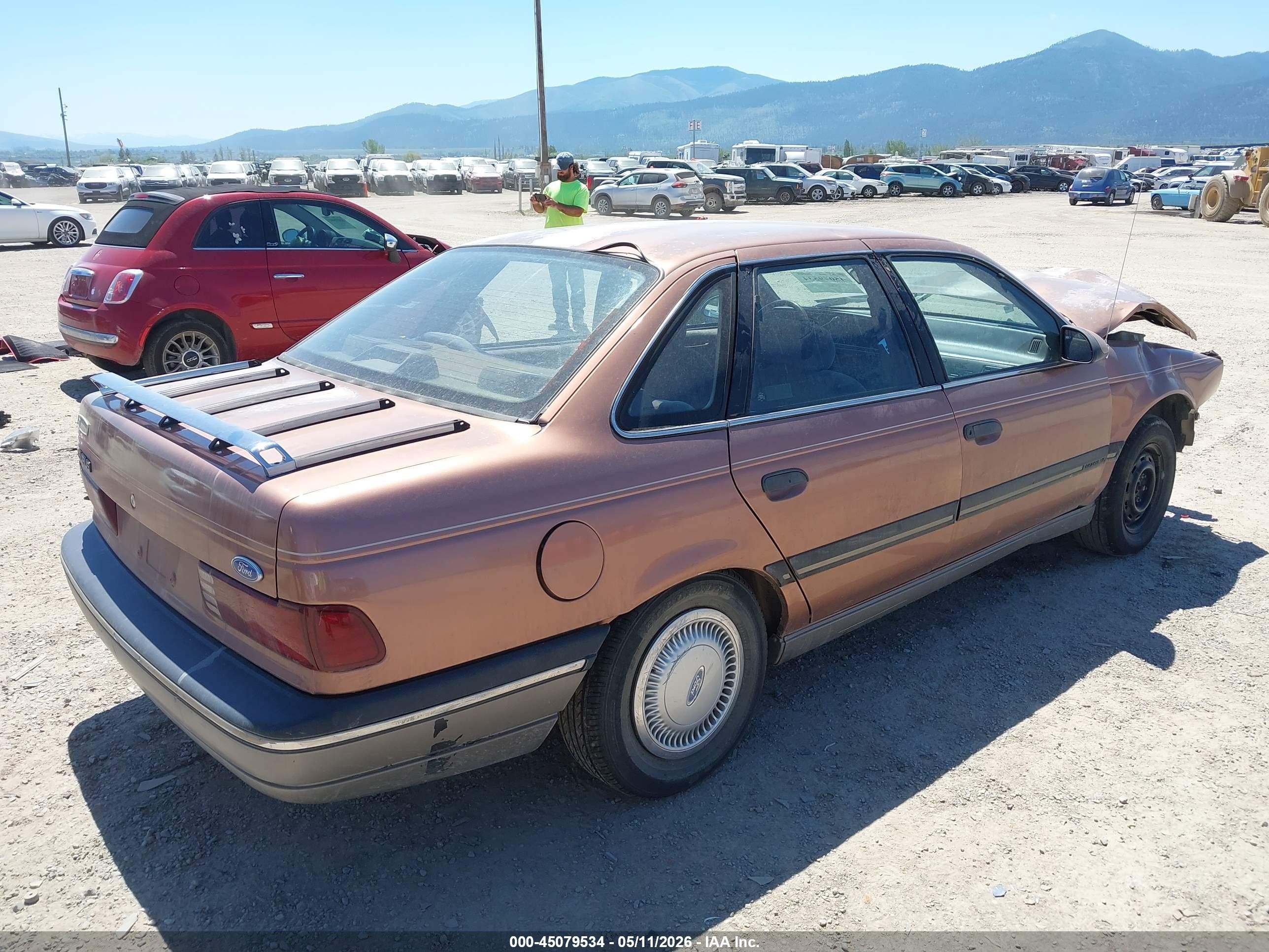 1990 Ford Taurus Gl Brown vin: 1FACP52U2LG112323