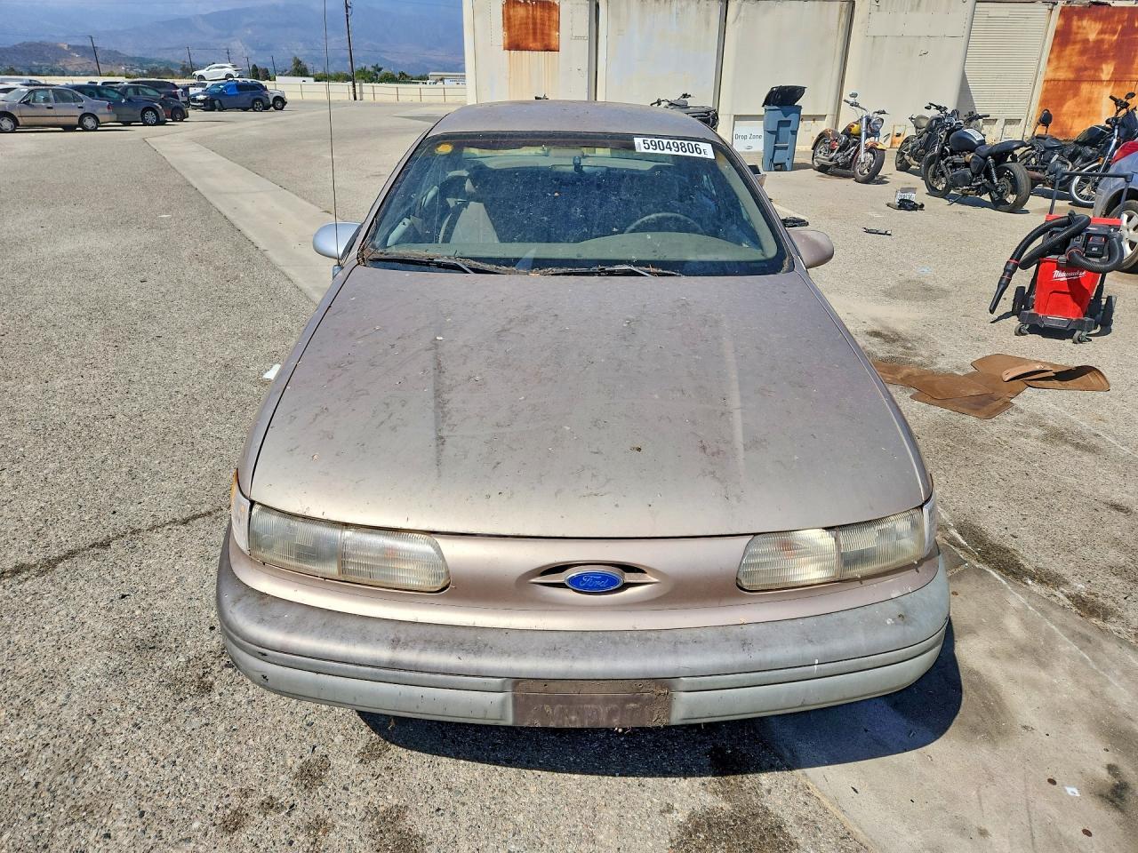 1992 Ford Taurus Gl Tan vin: 1FACP52U2NA194737