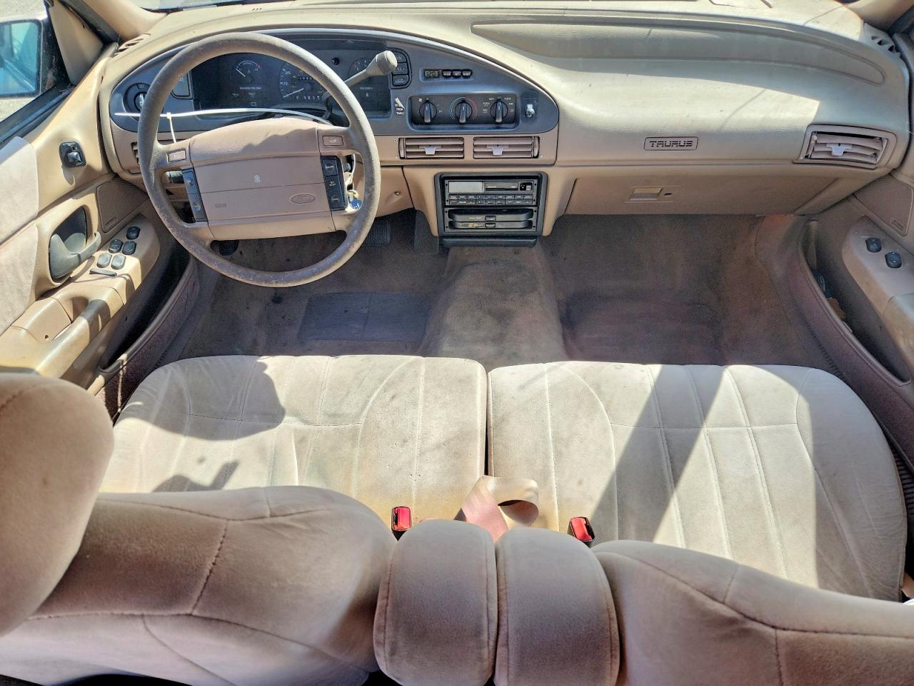 1992 Ford Taurus Gl Tan vin: 1FACP52U2NA194737