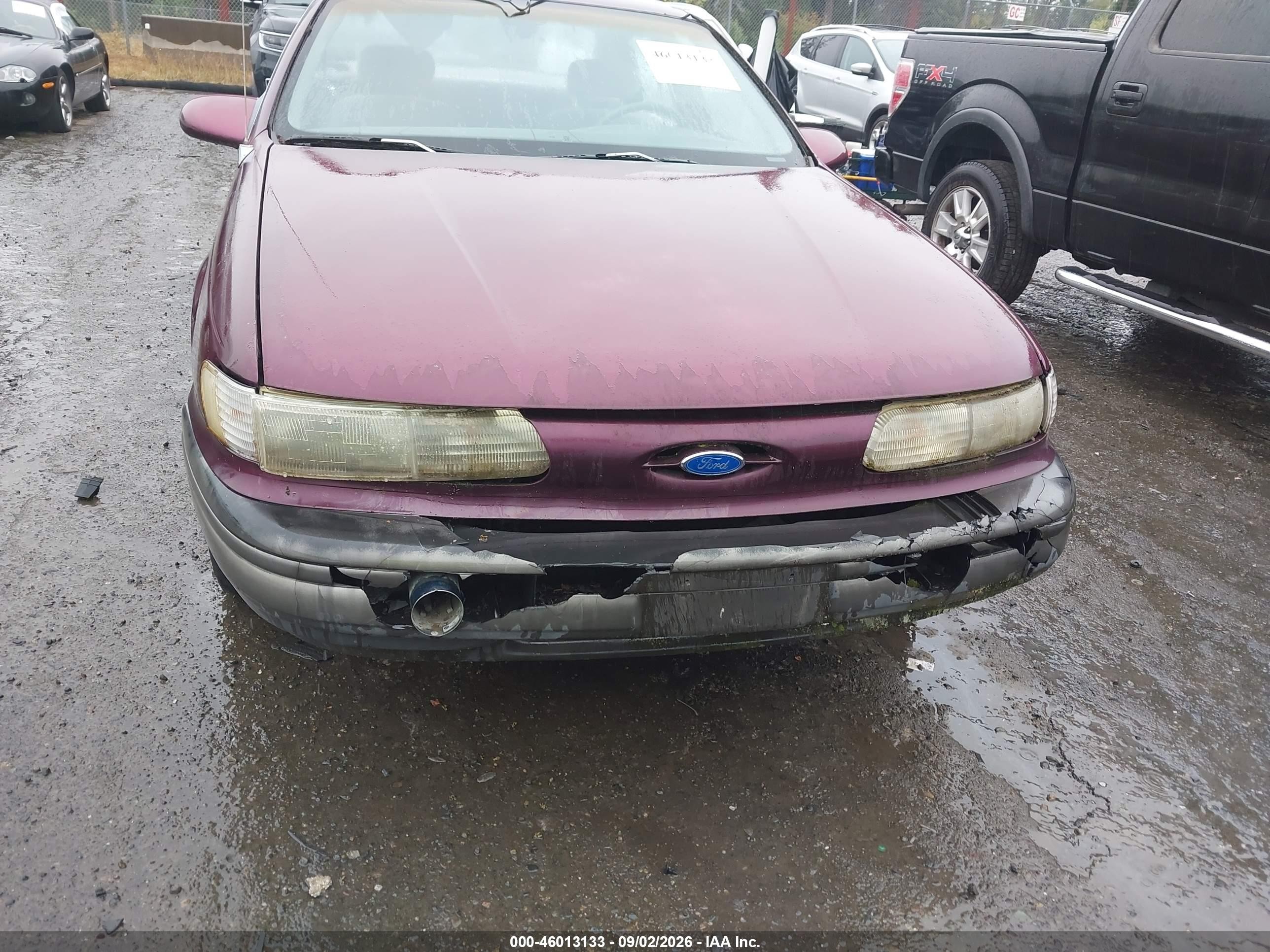 1992 Ford Taurus Gl Фиолетовый vin: 1FACP52U7NA198136