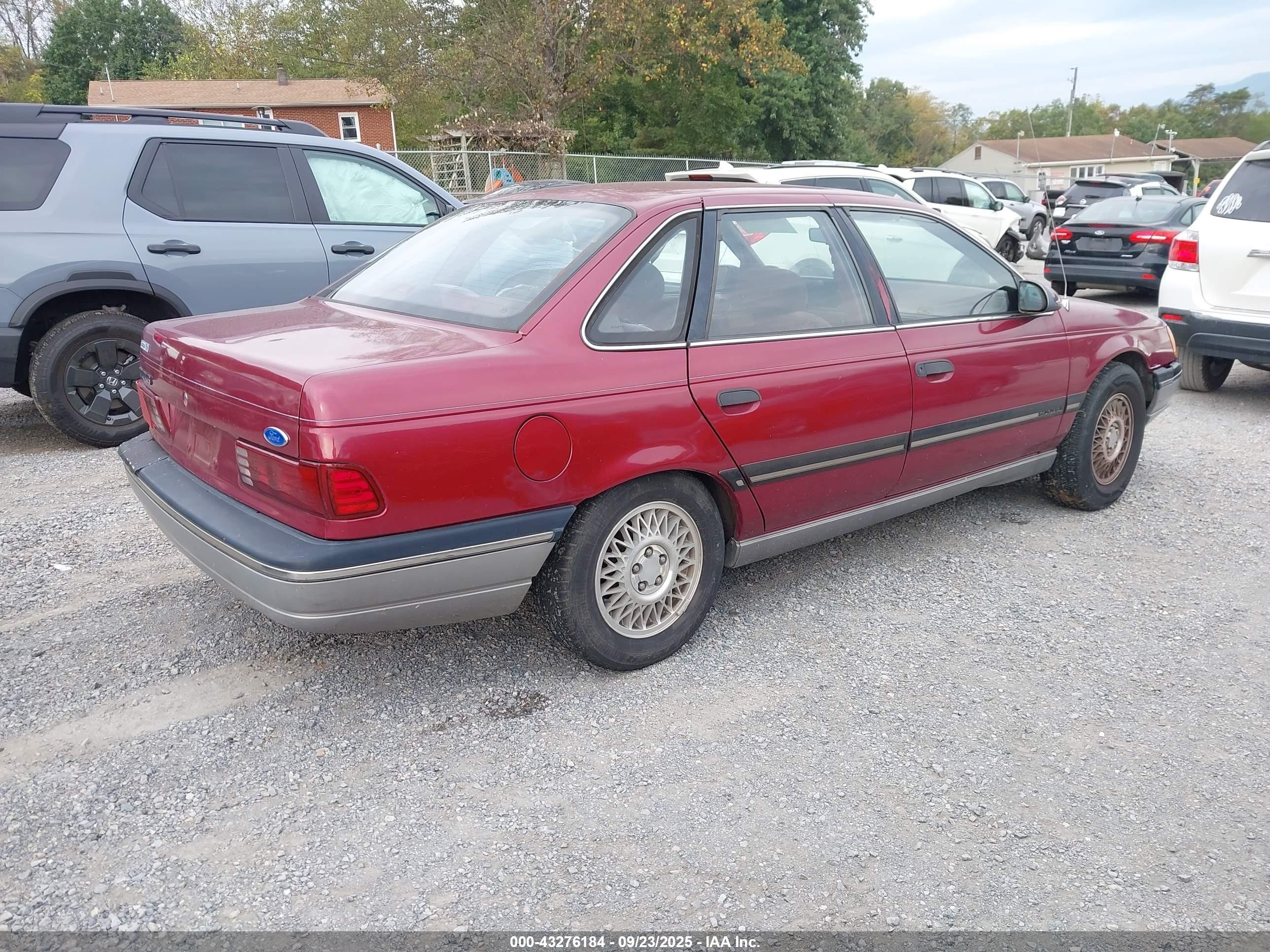 1990 Ford Taurus Gl Red vin: 1FACP52U8LA234767