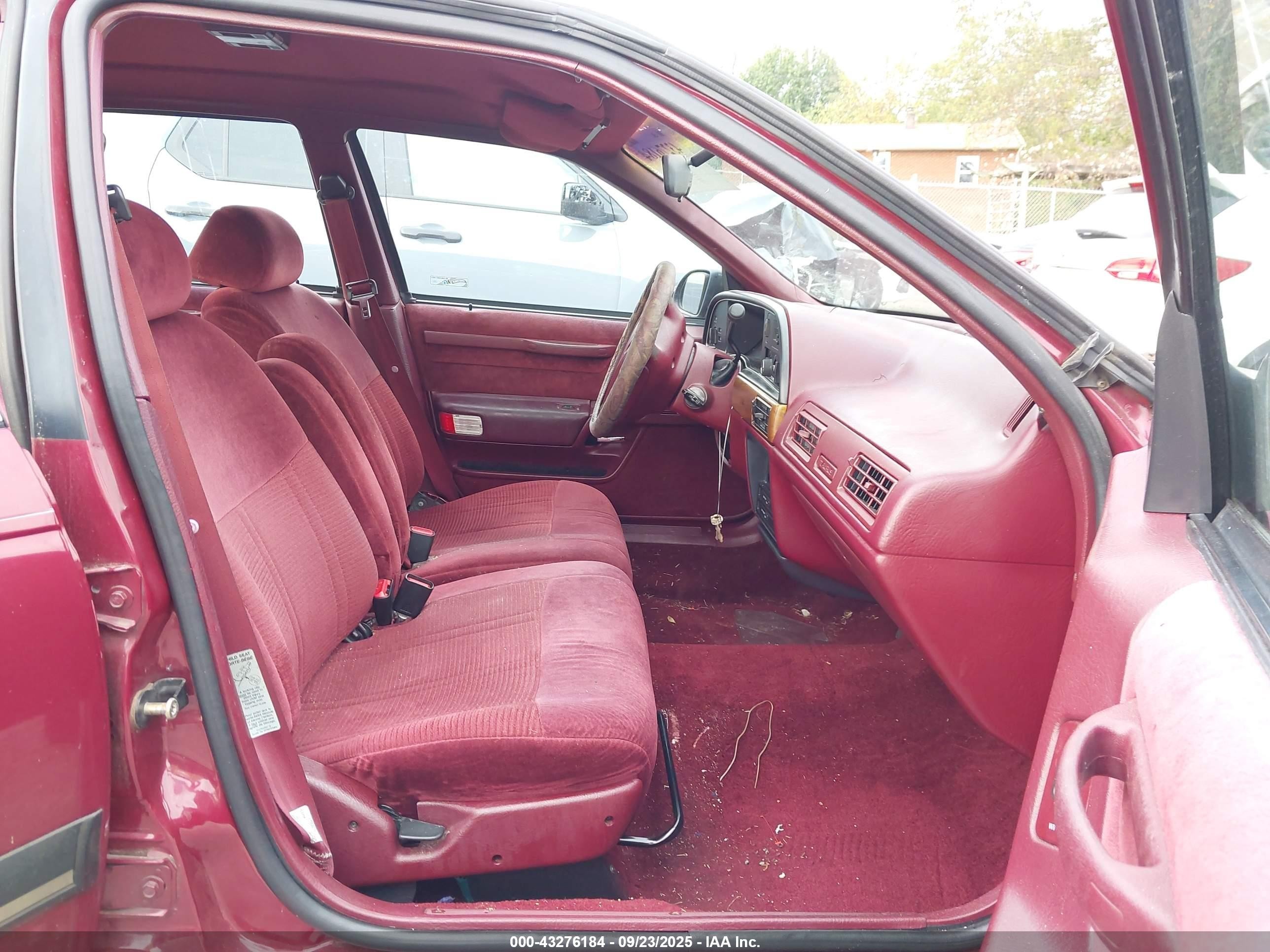 1990 Ford Taurus Gl Red vin: 1FACP52U8LA234767