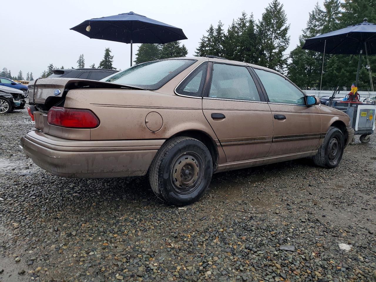 1992 Ford Taurus Gl Gold vin: 1FACP52U8NG231691