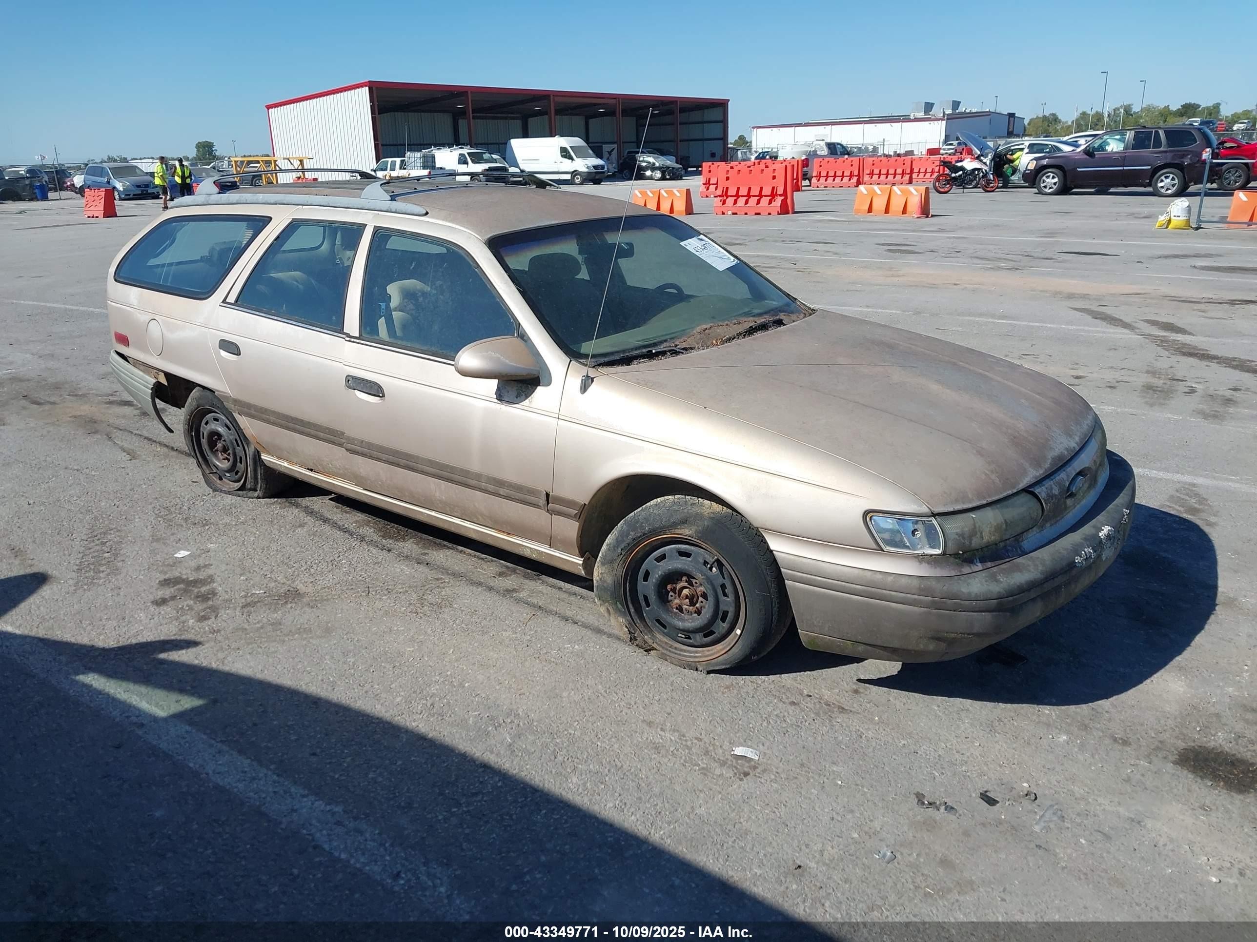 1992 Ford Taurus Gl Beige vin: 1FACP57U5NG180336
