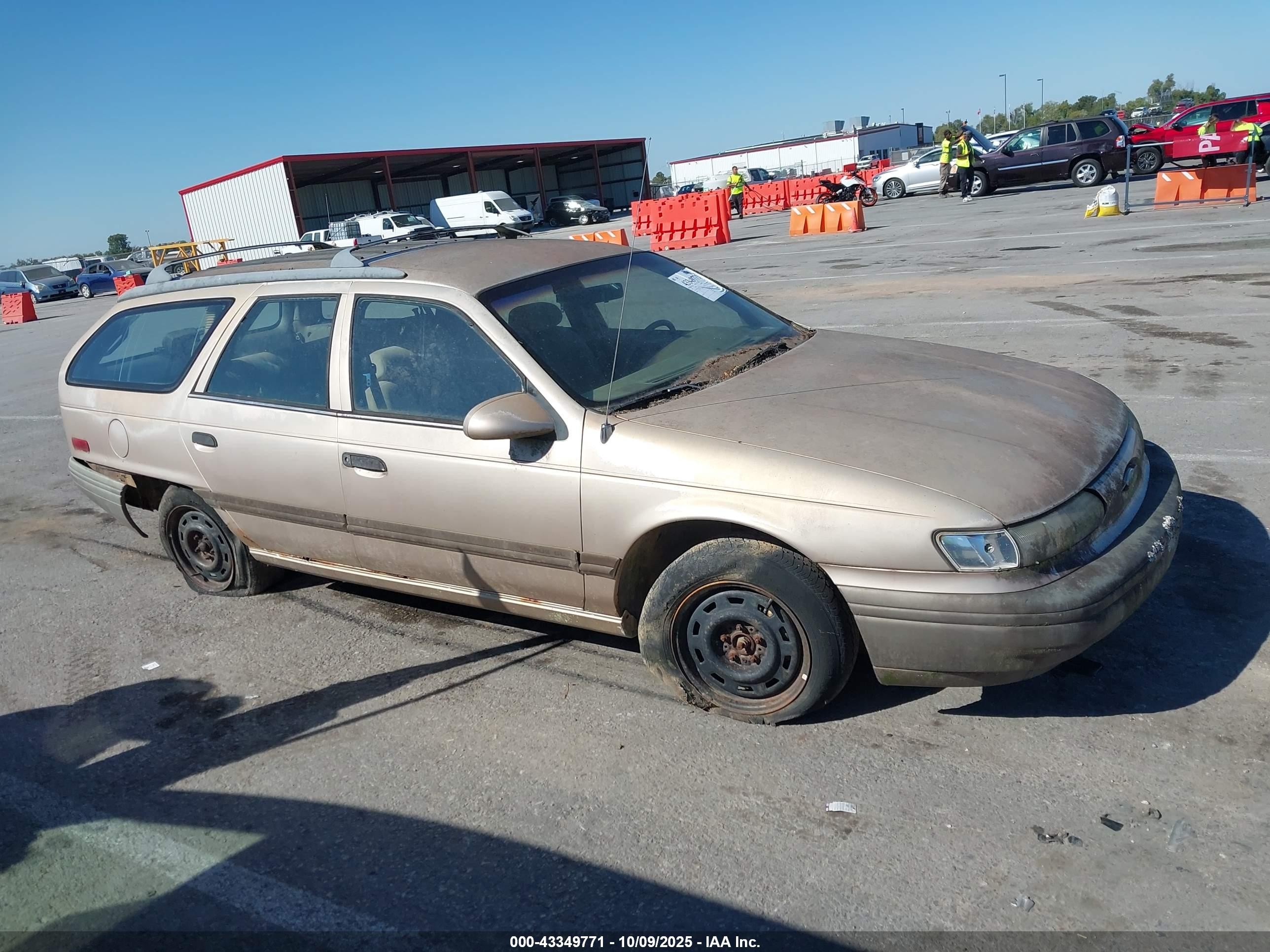 1992 Ford Taurus Gl Beige vin: 1FACP57U5NG180336