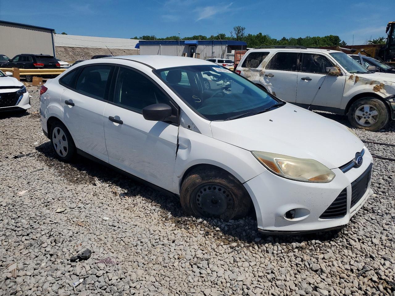 2013 Ford Focus S White vin: 1FADP3E20DL338081