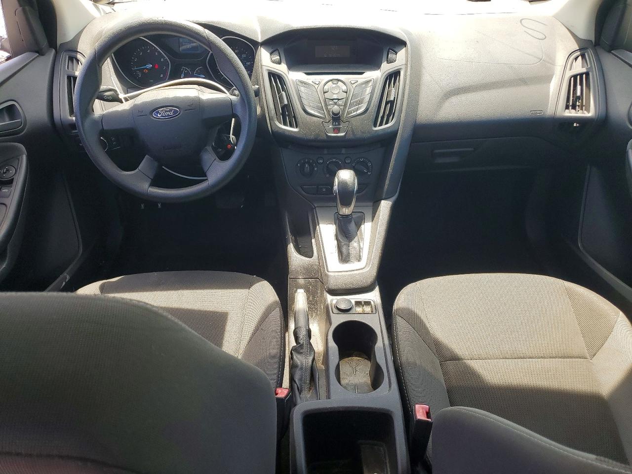2013 Ford Focus S White vin: 1FADP3E20DL338081