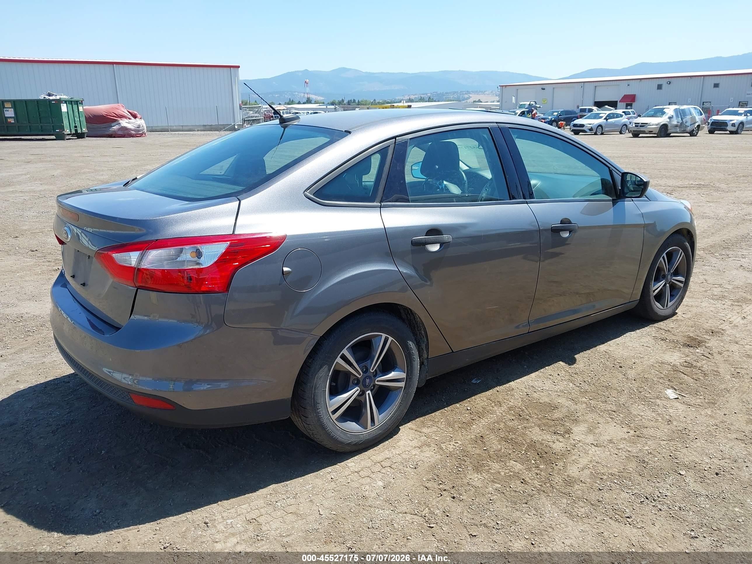 2014 Ford Focus S Gray vin: 1FADP3E20EL139436