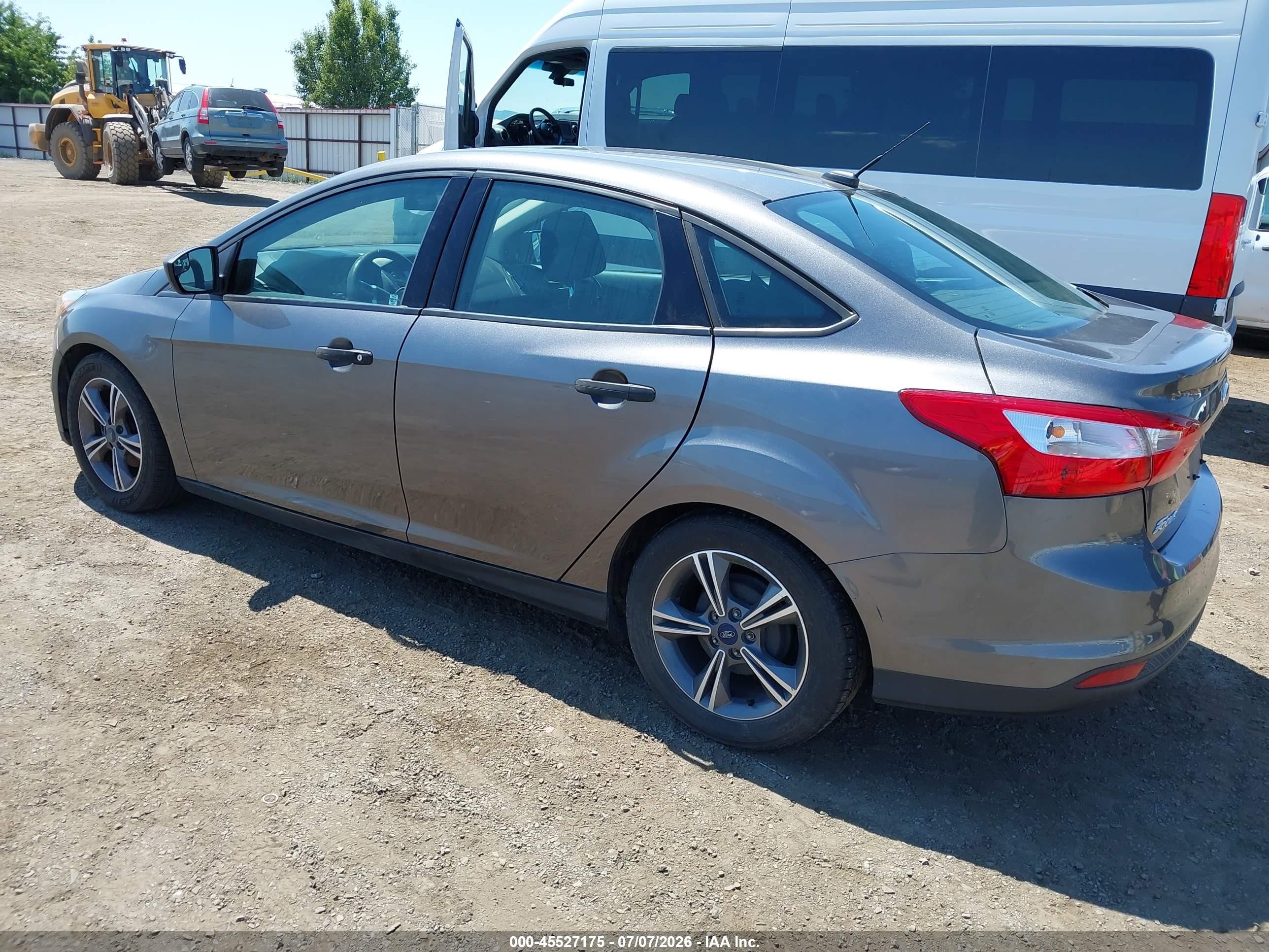 2014 Ford Focus S Gray vin: 1FADP3E20EL139436