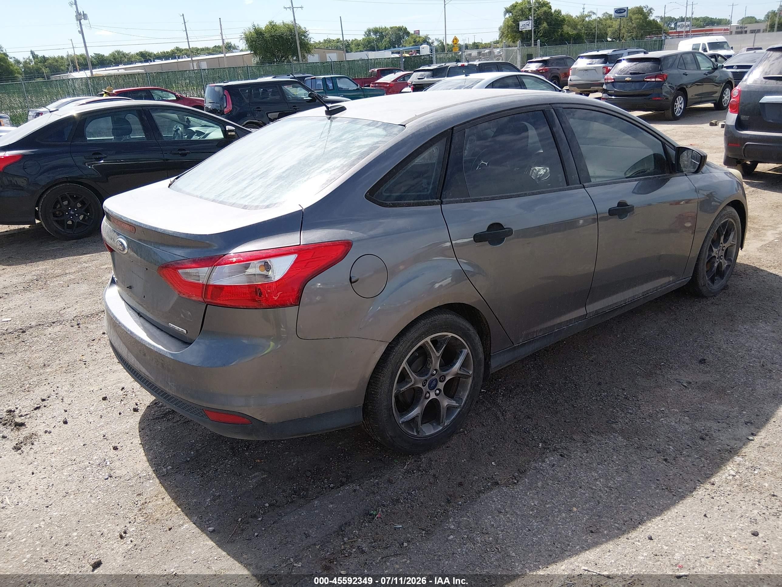 2014 Ford Focus S Серый vin: 1FADP3E20EL373446
