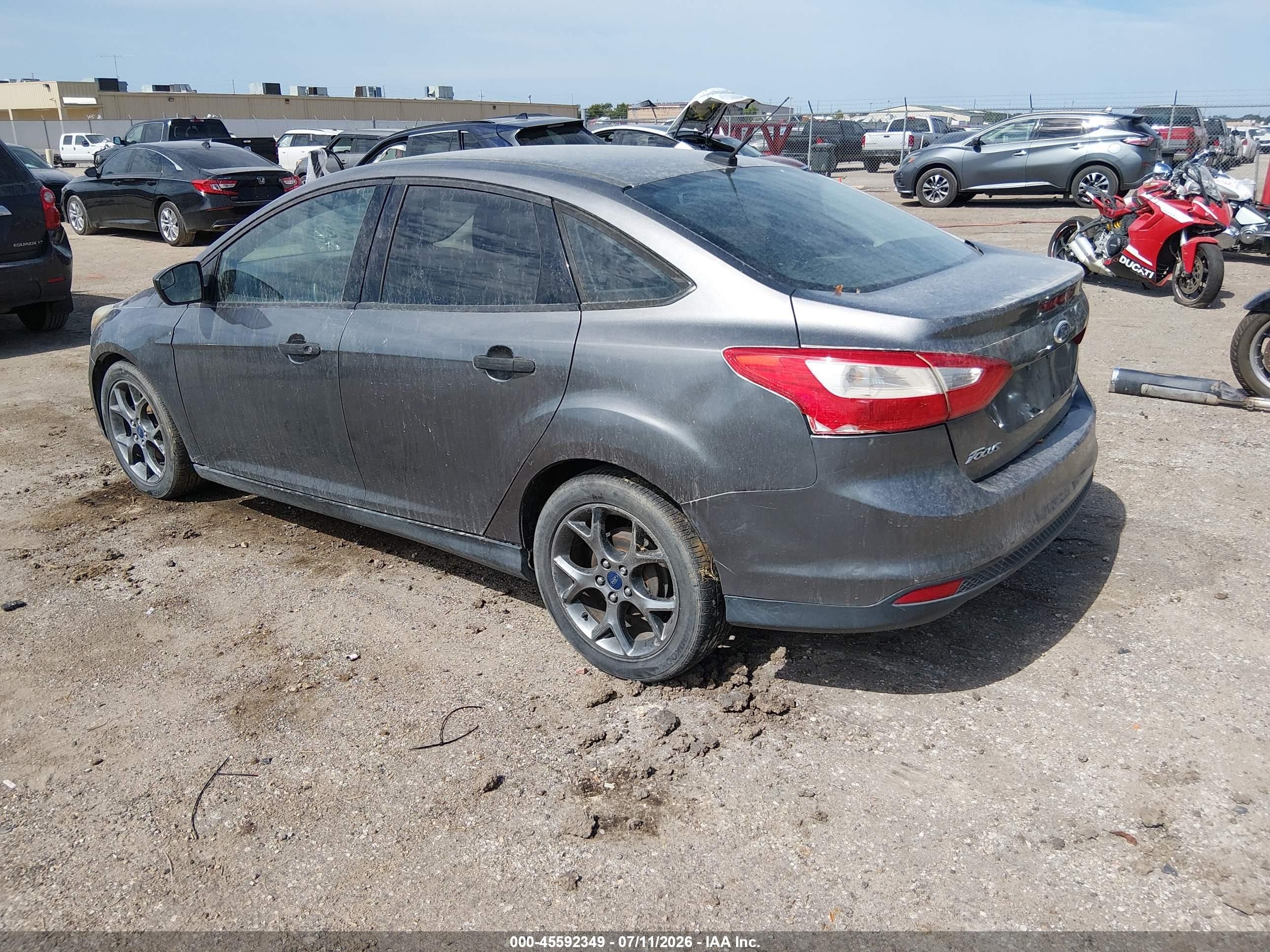 2014 Ford Focus S Серый vin: 1FADP3E20EL373446