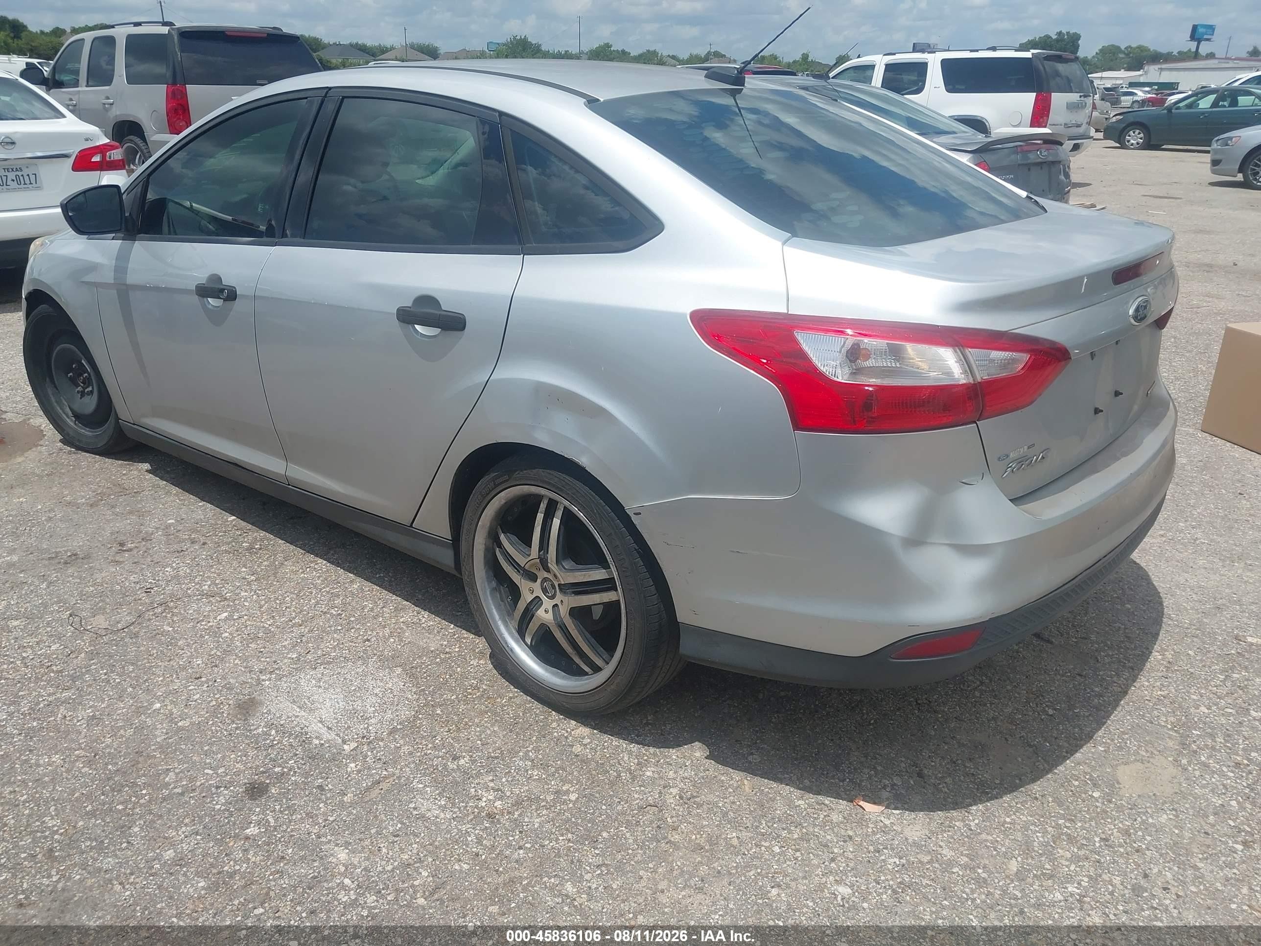 2014 Ford Focus S Silver vin: 1FADP3E20EL389954