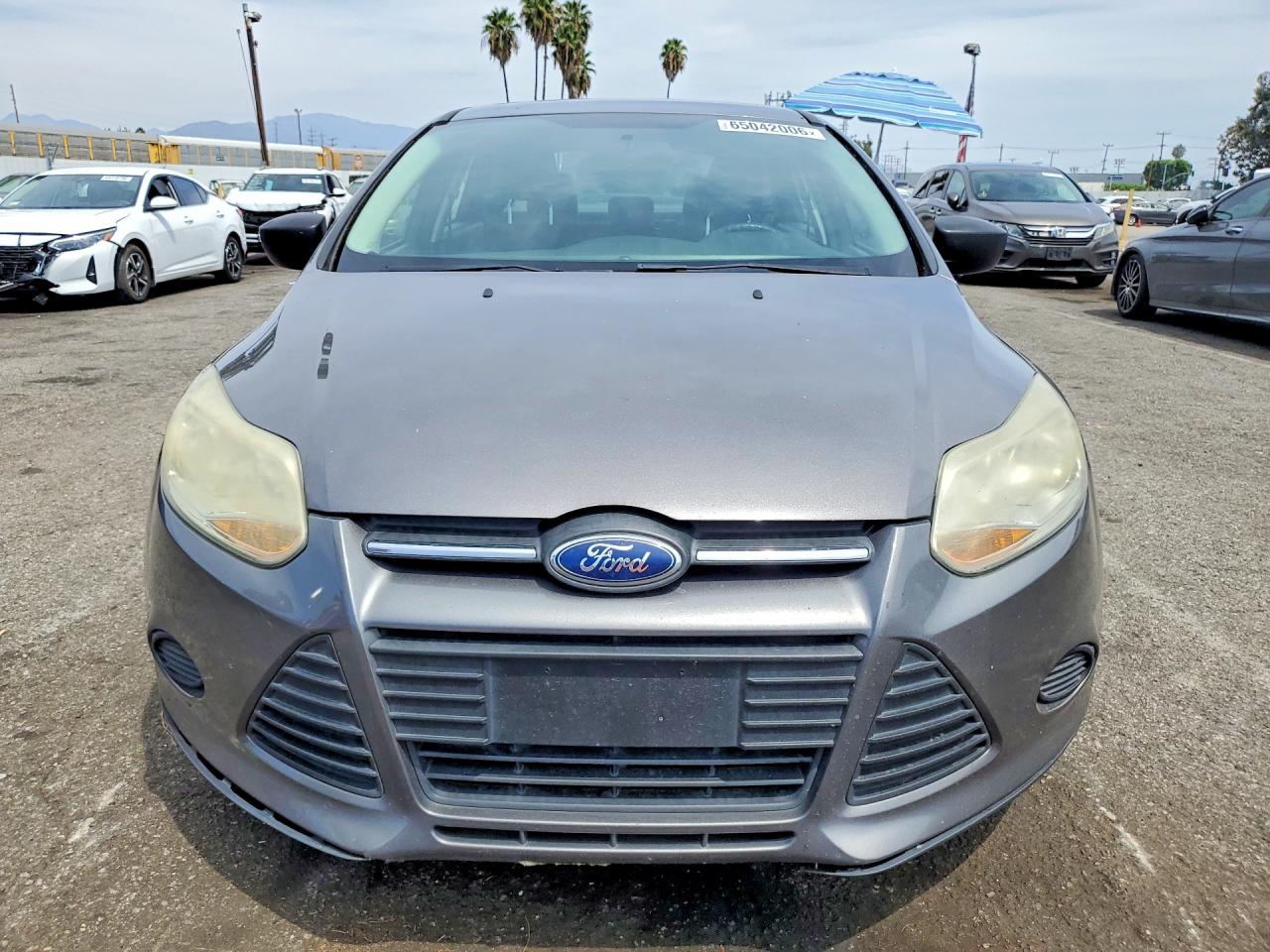 2014 Ford Focus S Gray vin: 1FADP3E20EL442684