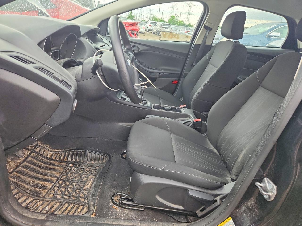 2015 Ford Focus Black vin: 1FADP3E20FL312325