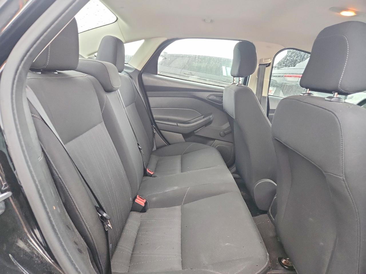 2015 Ford Focus Black vin: 1FADP3E20FL312325
