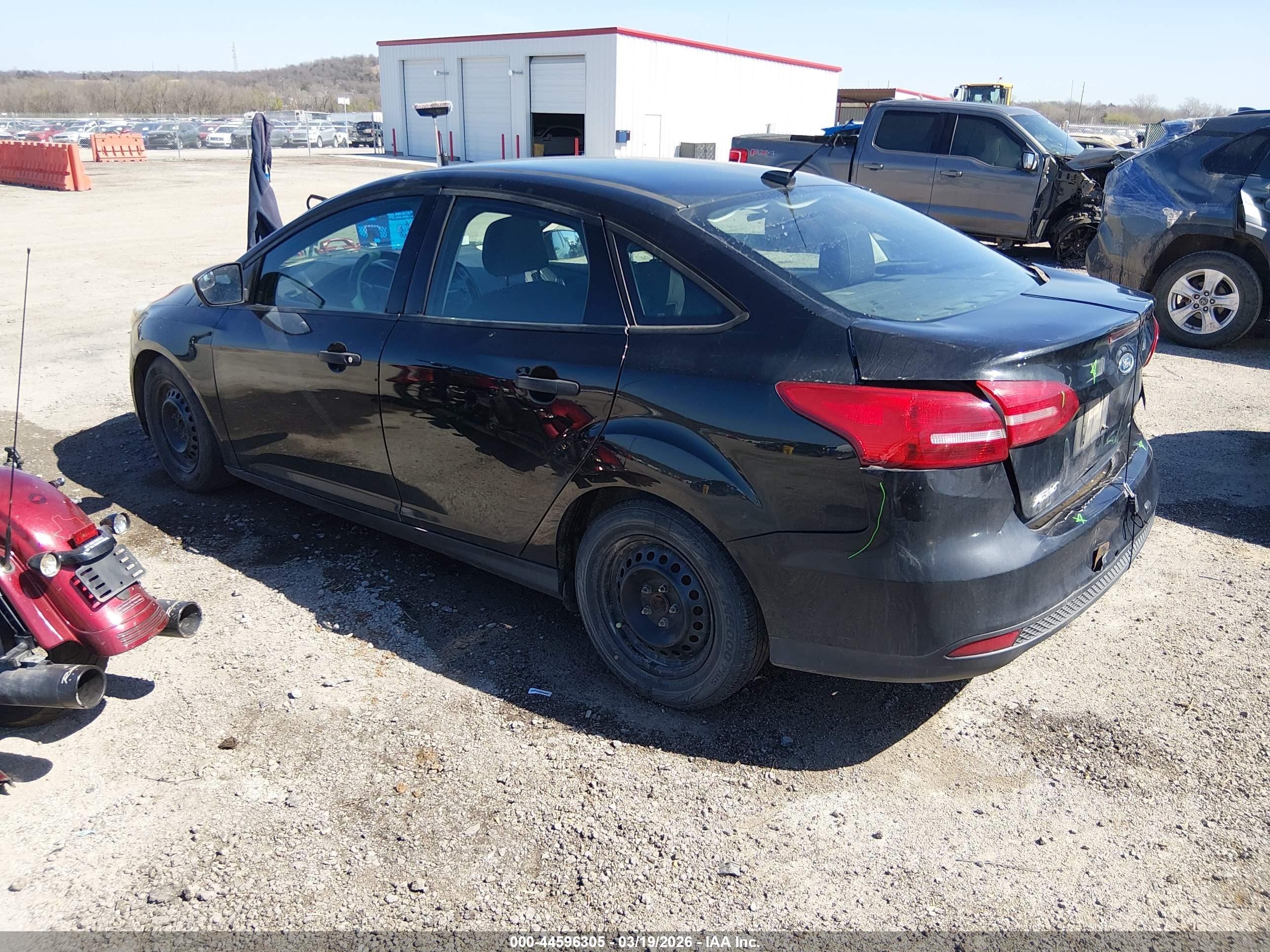 2015 Ford Focus S Black vin: 1FADP3E20FL376252