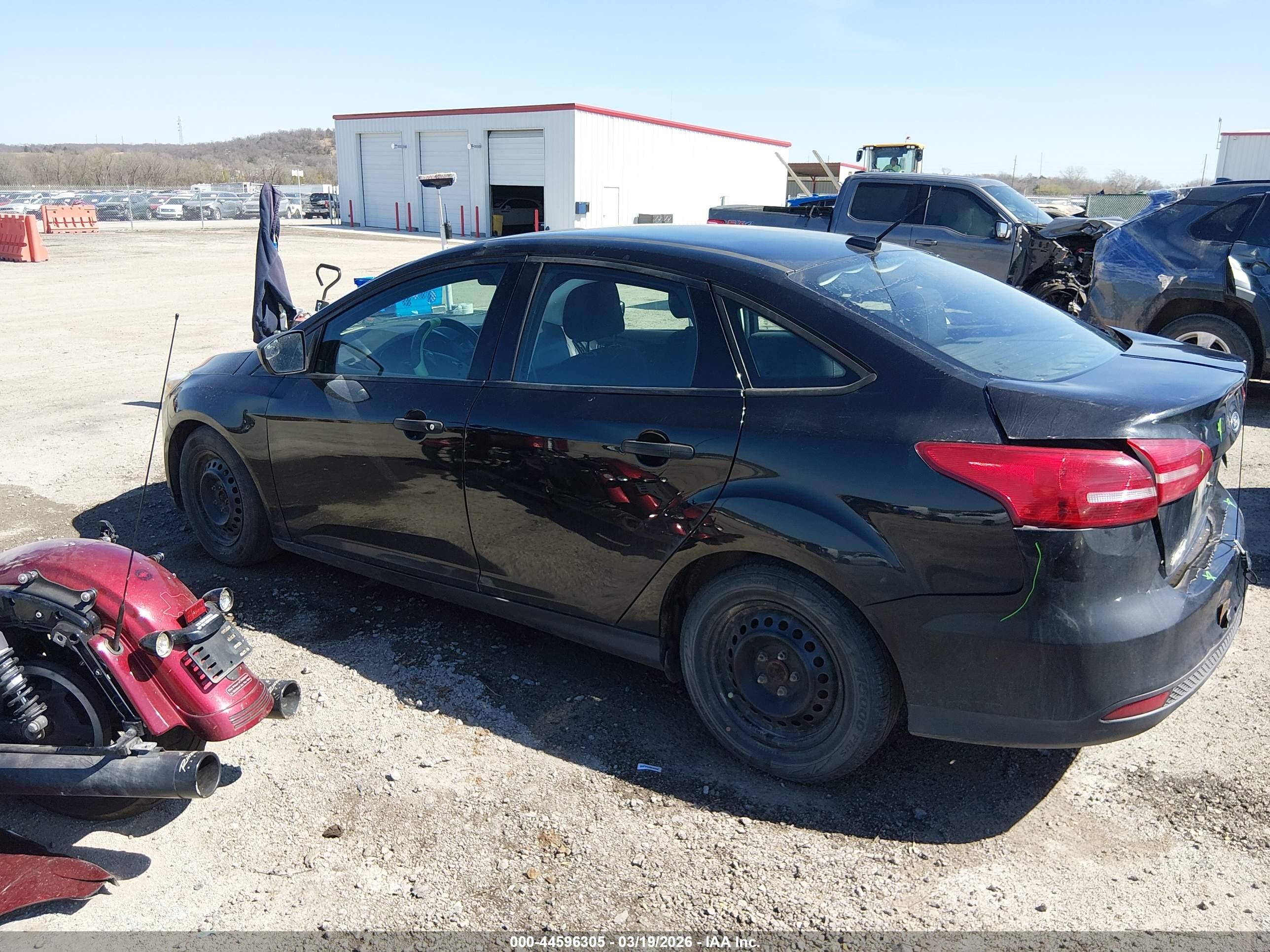2015 Ford Focus S Black vin: 1FADP3E20FL376252