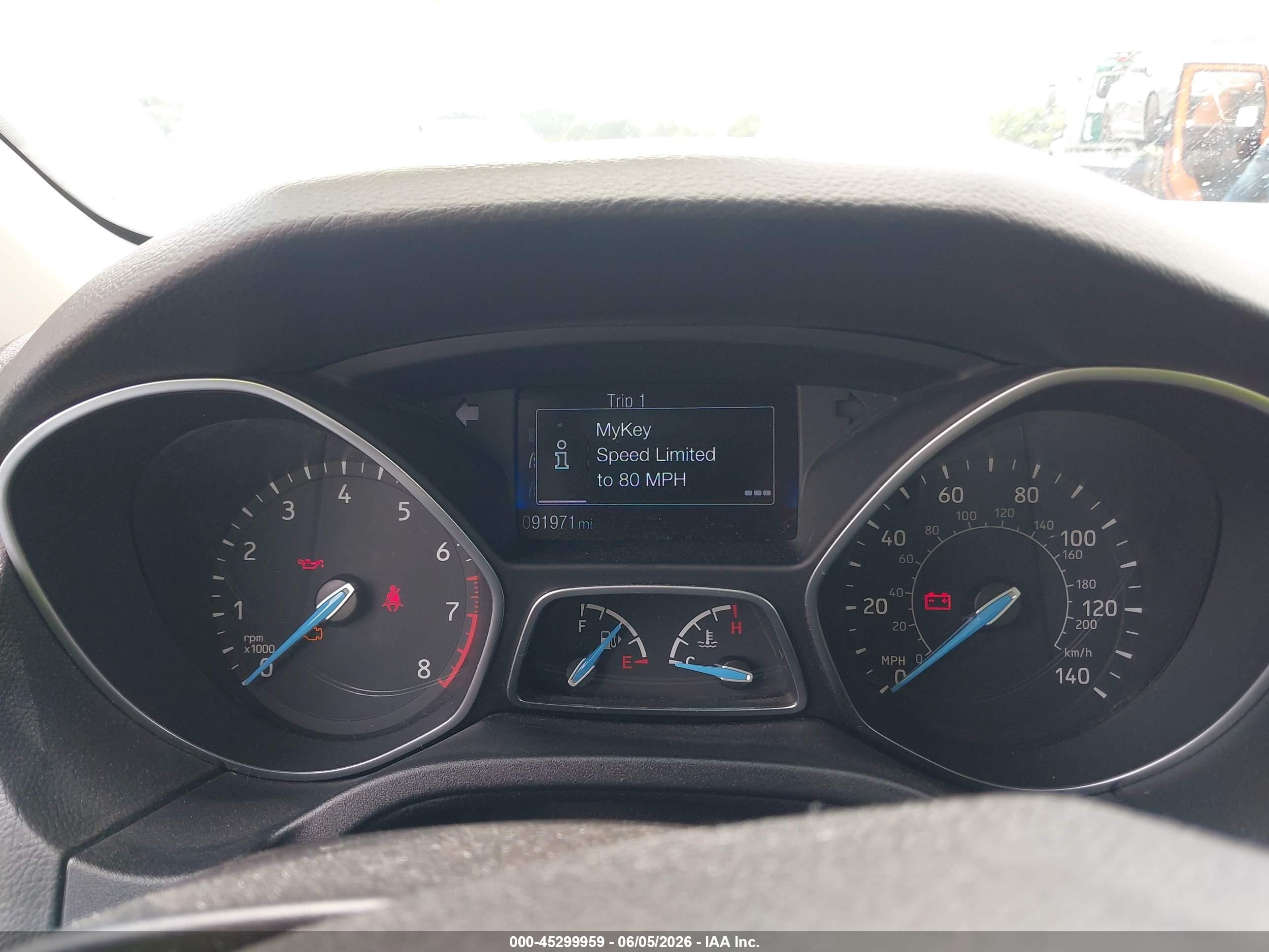 2015 Ford Focus S Silver vin: 1FADP3E20FL381600