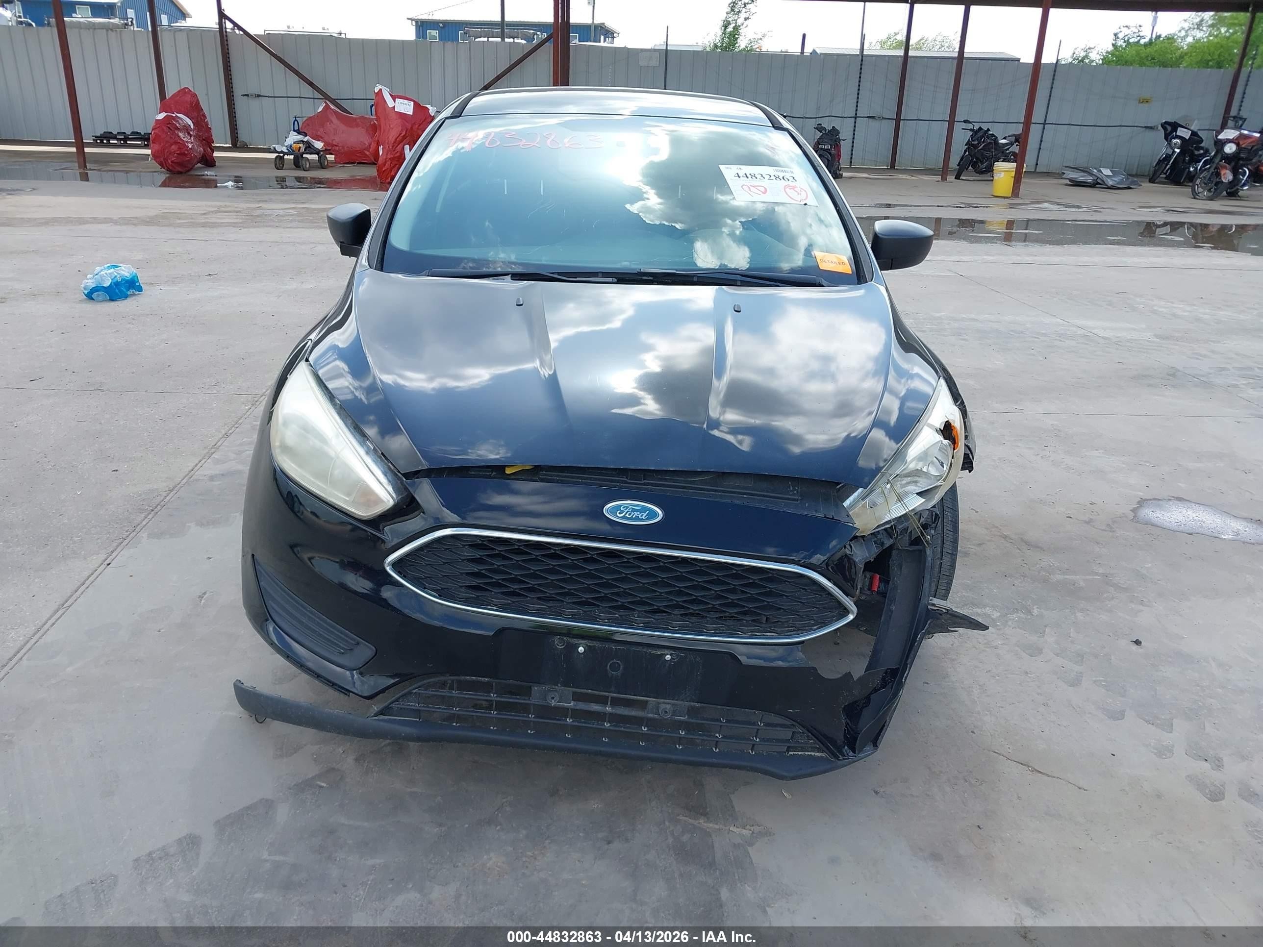 2016 Ford Focus S Black vin: 1FADP3E20GL387186