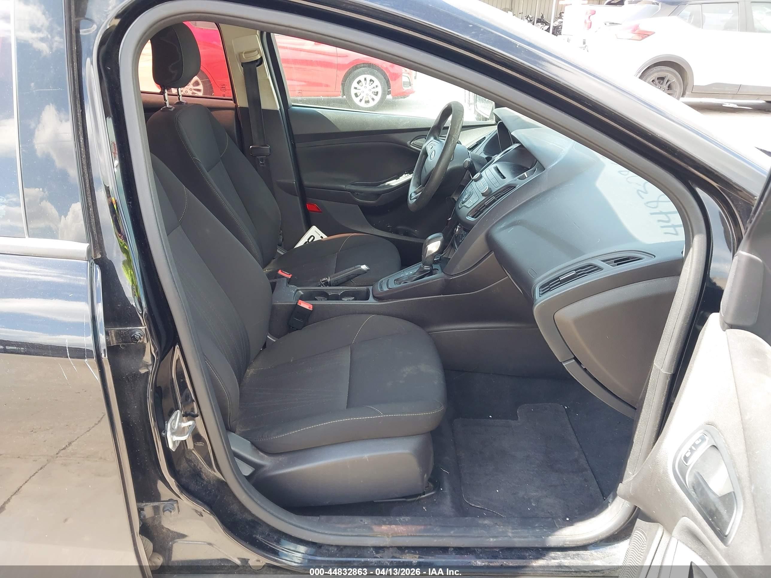 2016 Ford Focus S Black vin: 1FADP3E20GL387186